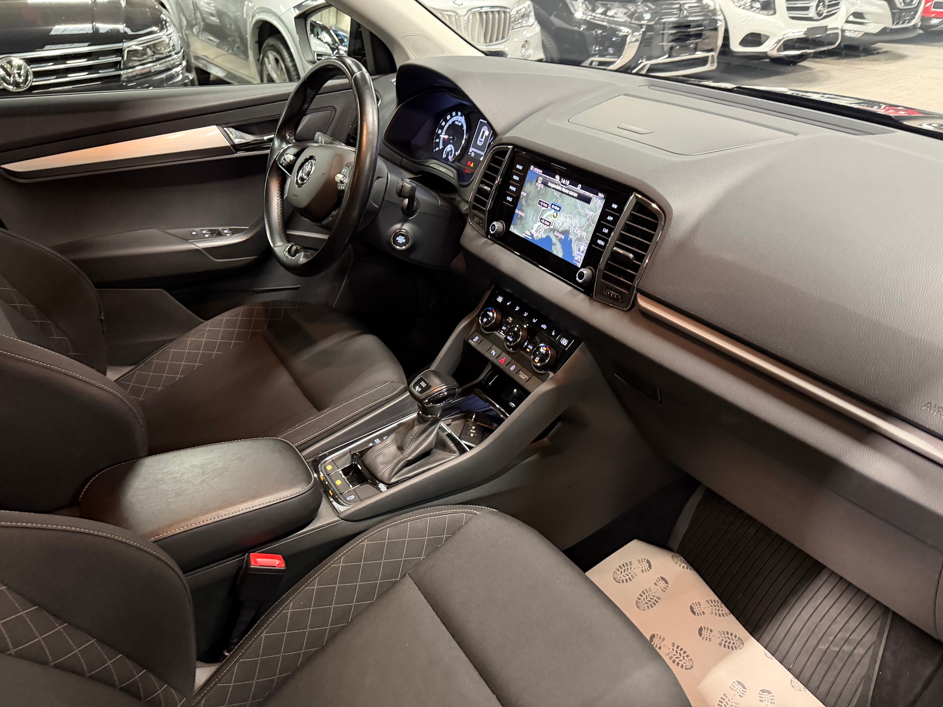 SKODA Karoq 2.0 TDI CR Ambition 4x4 DSG-image-18