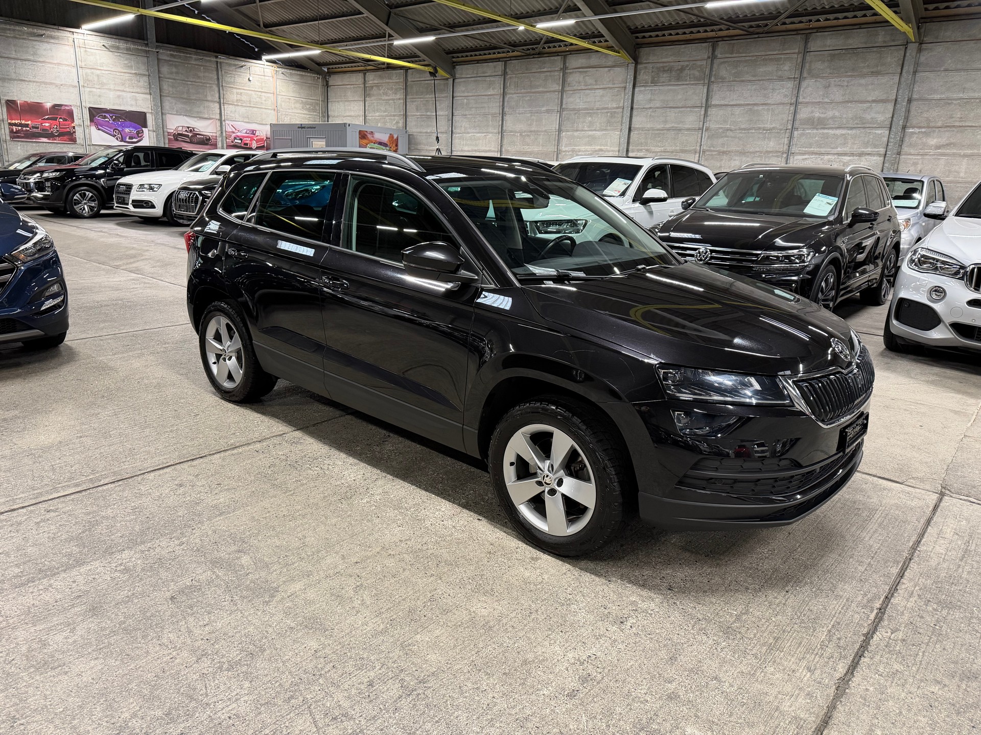 SKODA Karoq 2.0 TDI CR Ambition 4x4 DSG-image-1