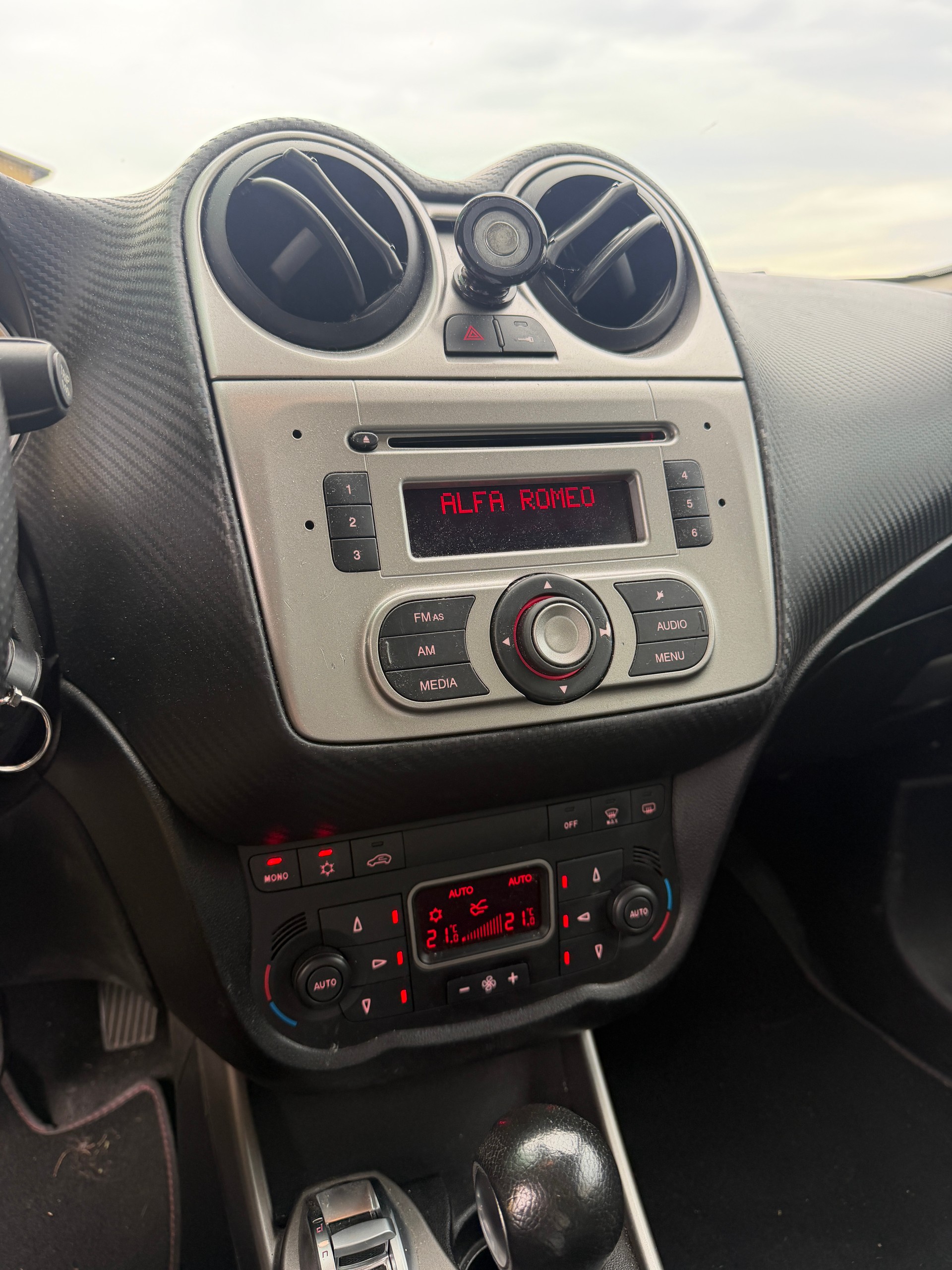 ALFA ROMEO MiTo 1.4 TB Distinctive TCT-image-10