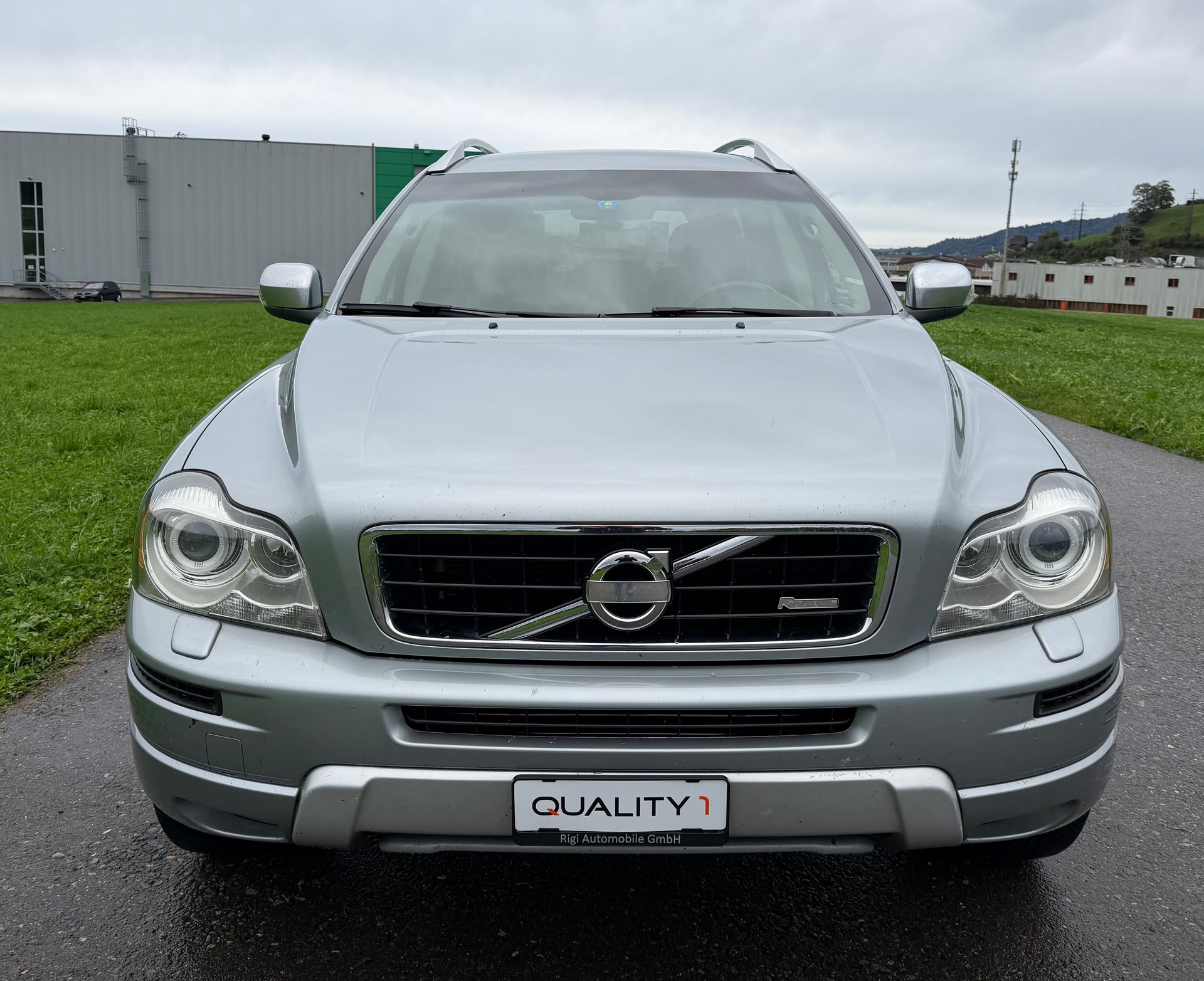 VOLVO XC90 D5 AWD R-Design Geartronic-image-2