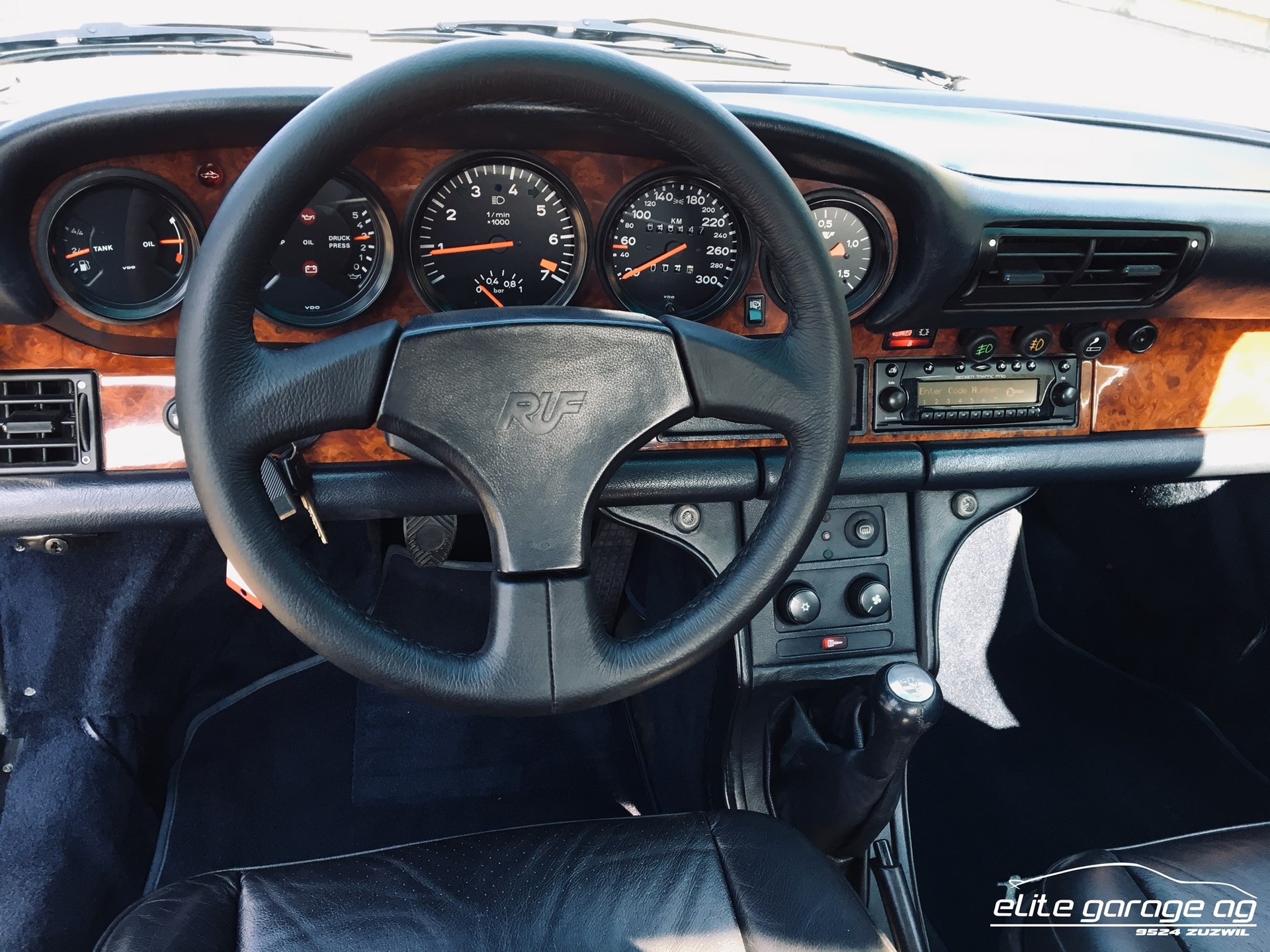 PORSCHE 911 Turbo RUF BTR III 5-Gang-image-12