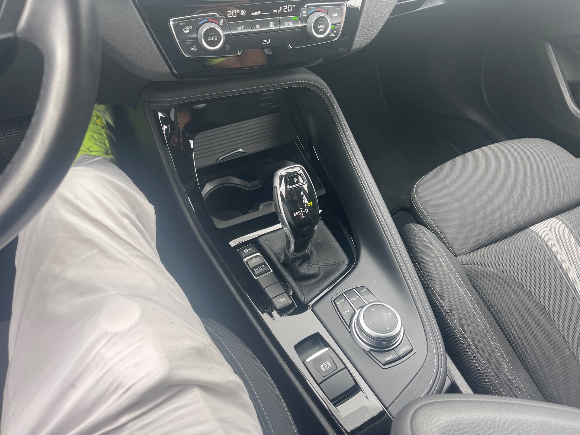 BMW X2 xDrive 20d Steptronic-image-13