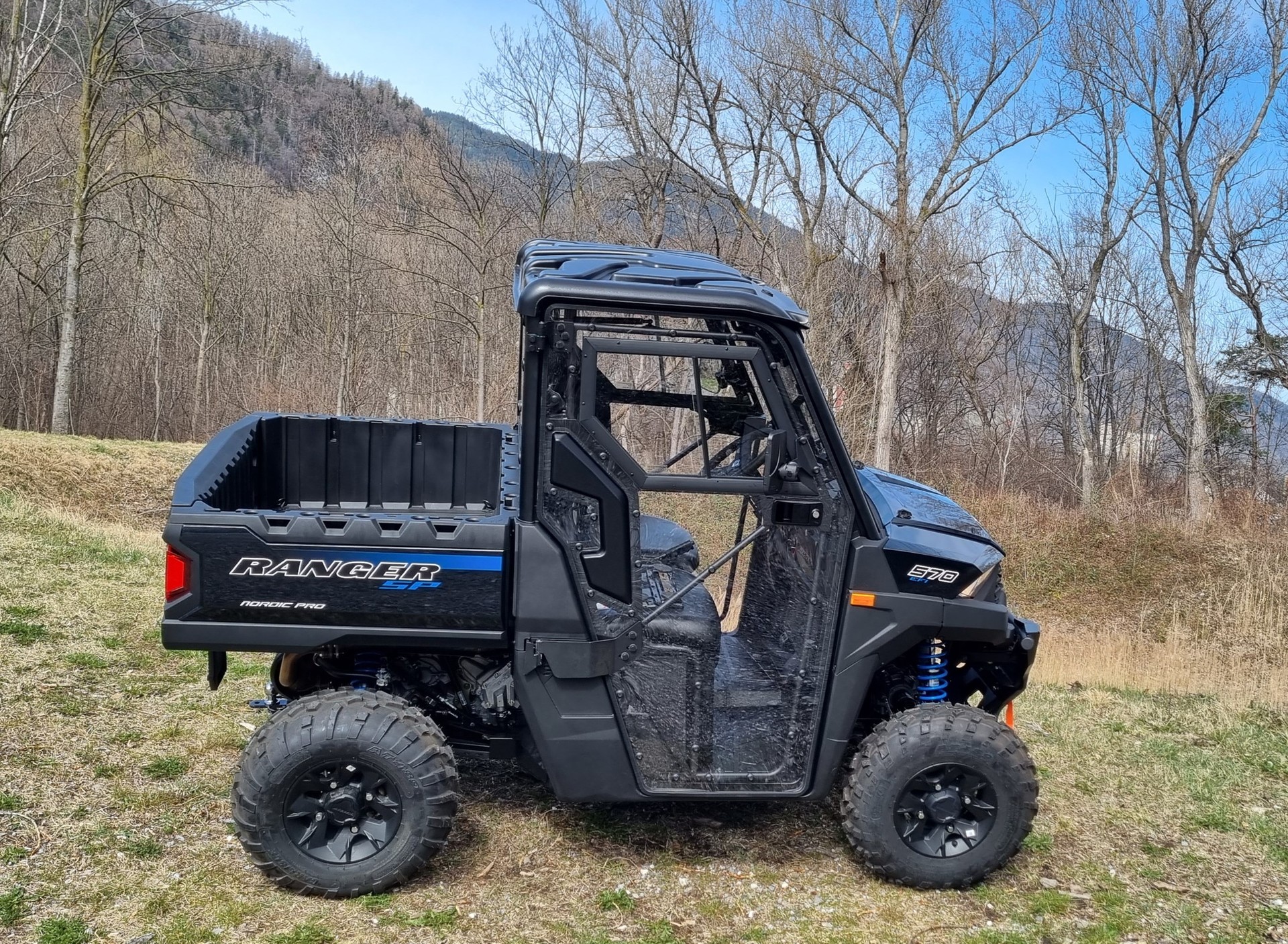 POLARIS Ranger 570 Limited Edition-showroom-element-2