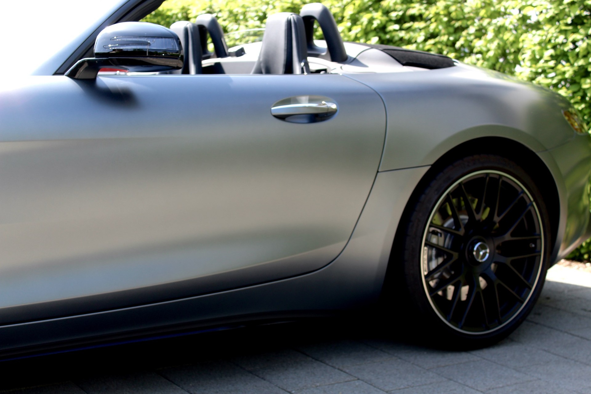 MERCEDES-BENZ AMG GT Roadster Speedshift DCT-image-12