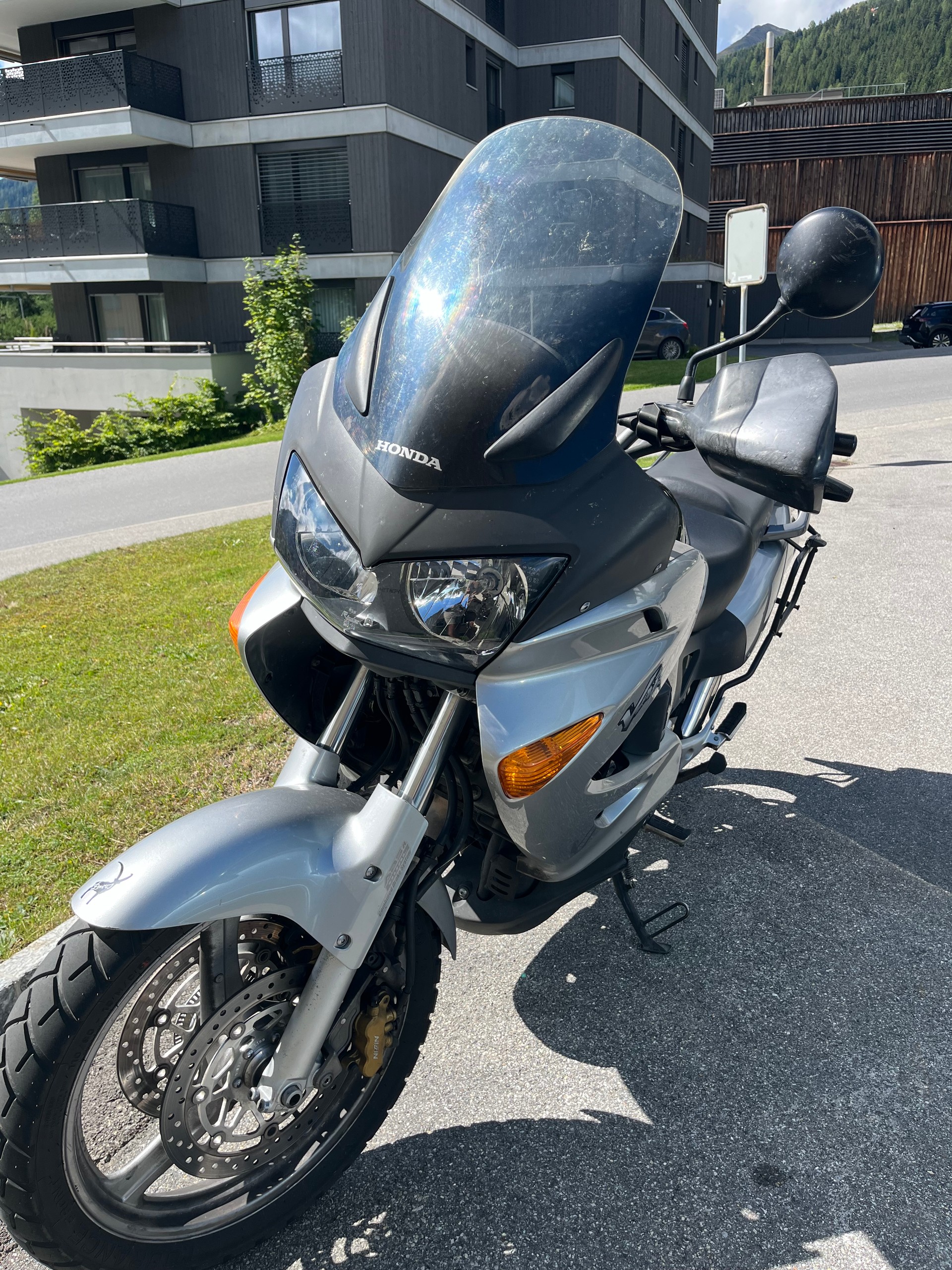 HONDA XL 1000 V Varadero ABS-image-2