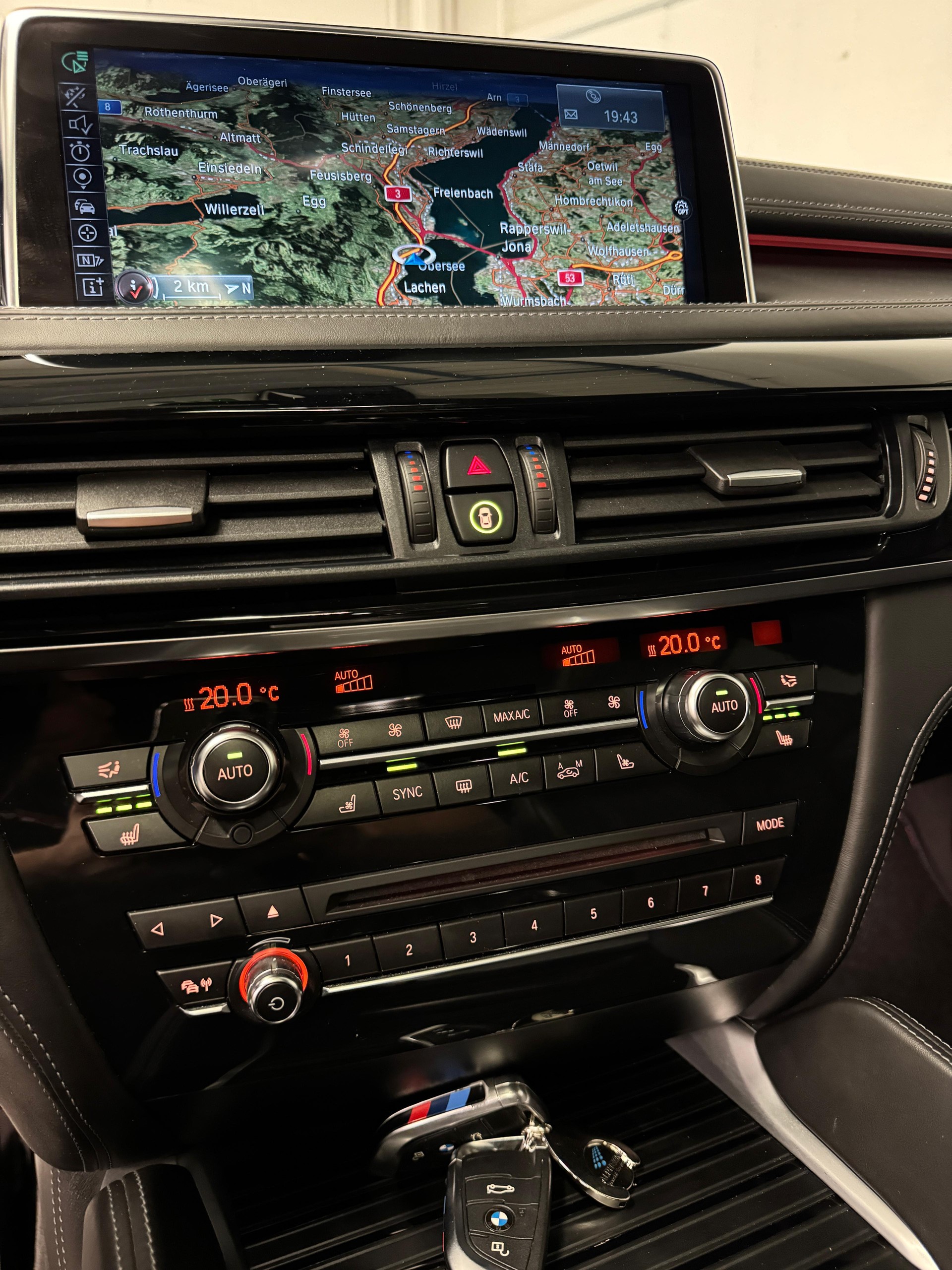 BMW X6M Limited White Black Performance Steptronic Aktionleasing ab 499.--image-23