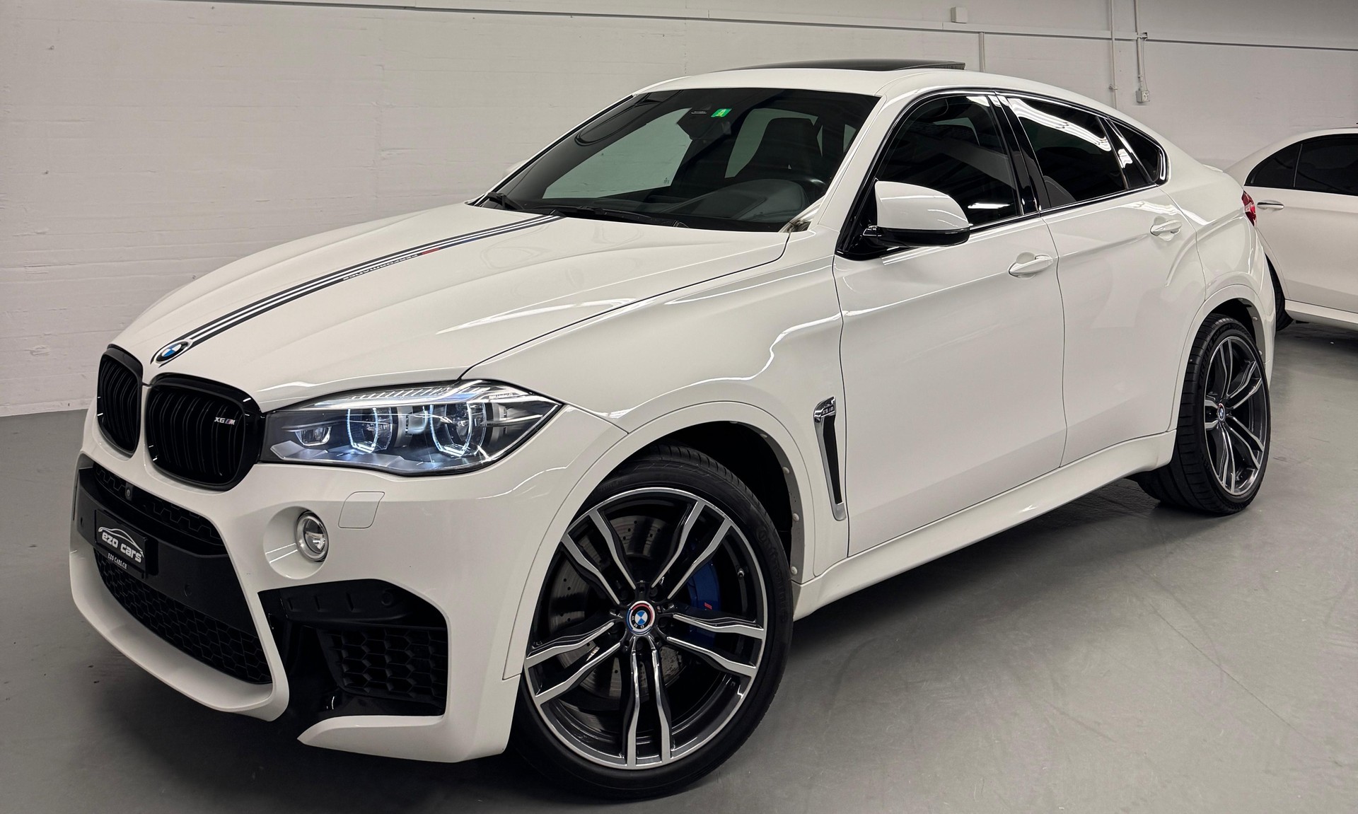 BMW X6M Limited White Black Performance Steptronic Aktionleasing ab 499.--image-1