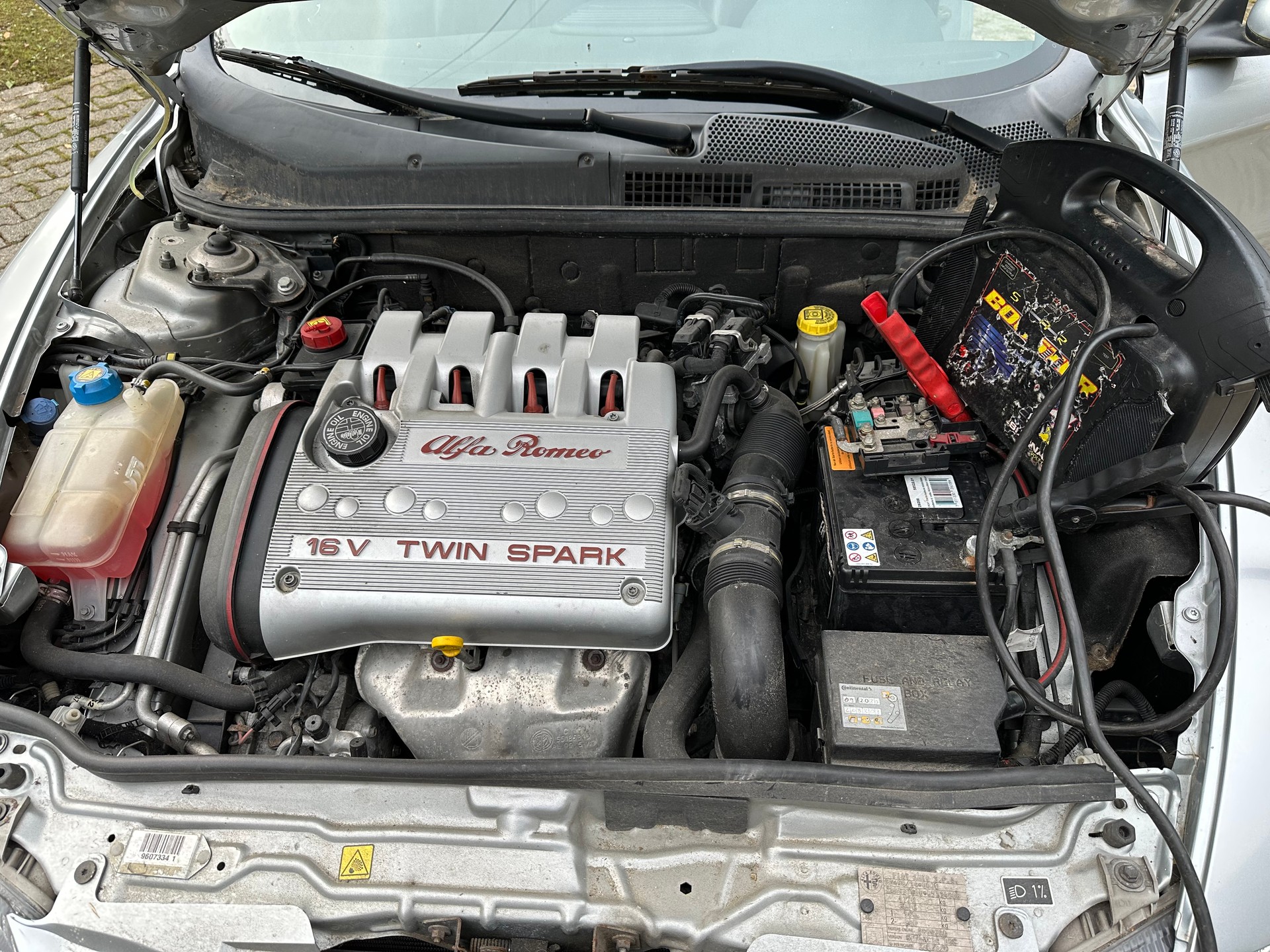 ALFA ROMEO 147 2.0 TS 16V Distinctive FIXPREIS-image-3