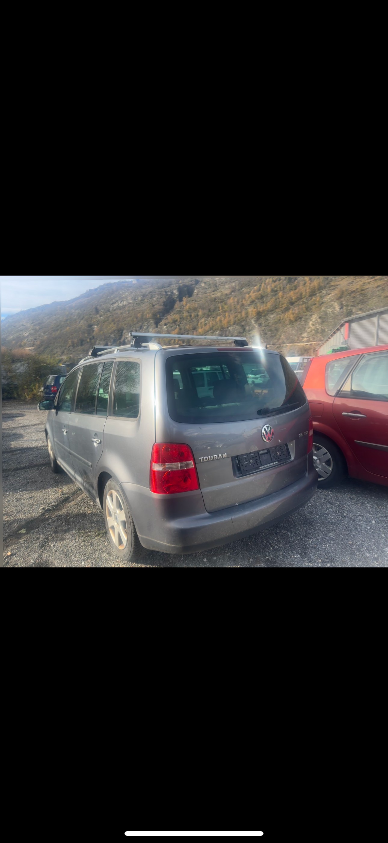 VW Touran 2.0 TDI Highline-image-8