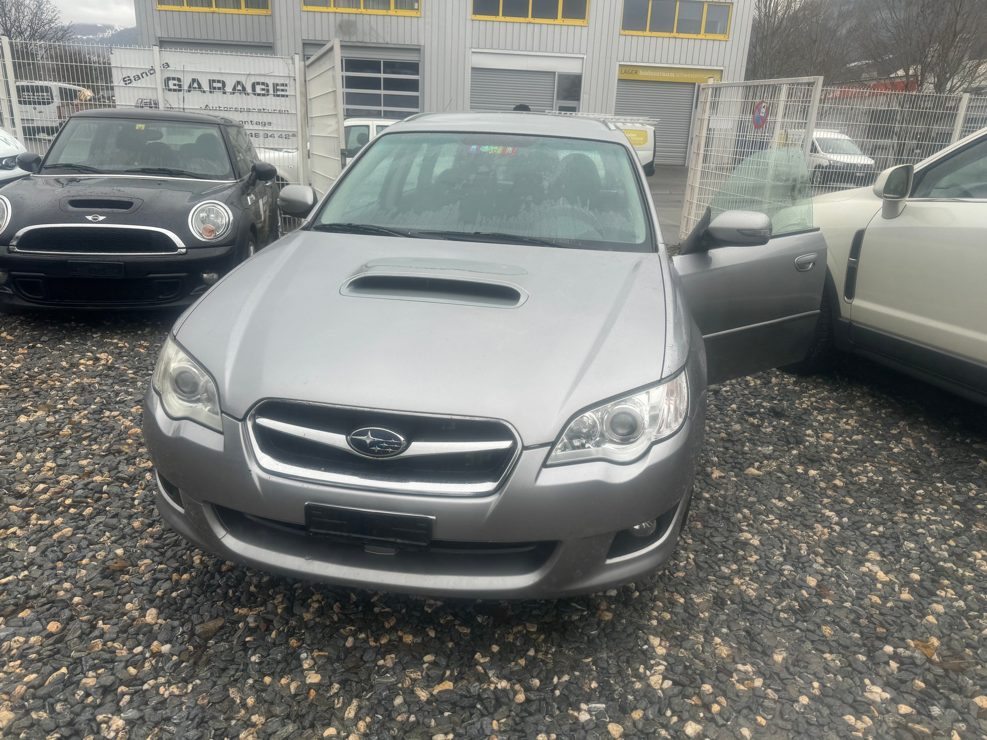 SUBARU Legacy 2.0D AWD Swiss-image-0