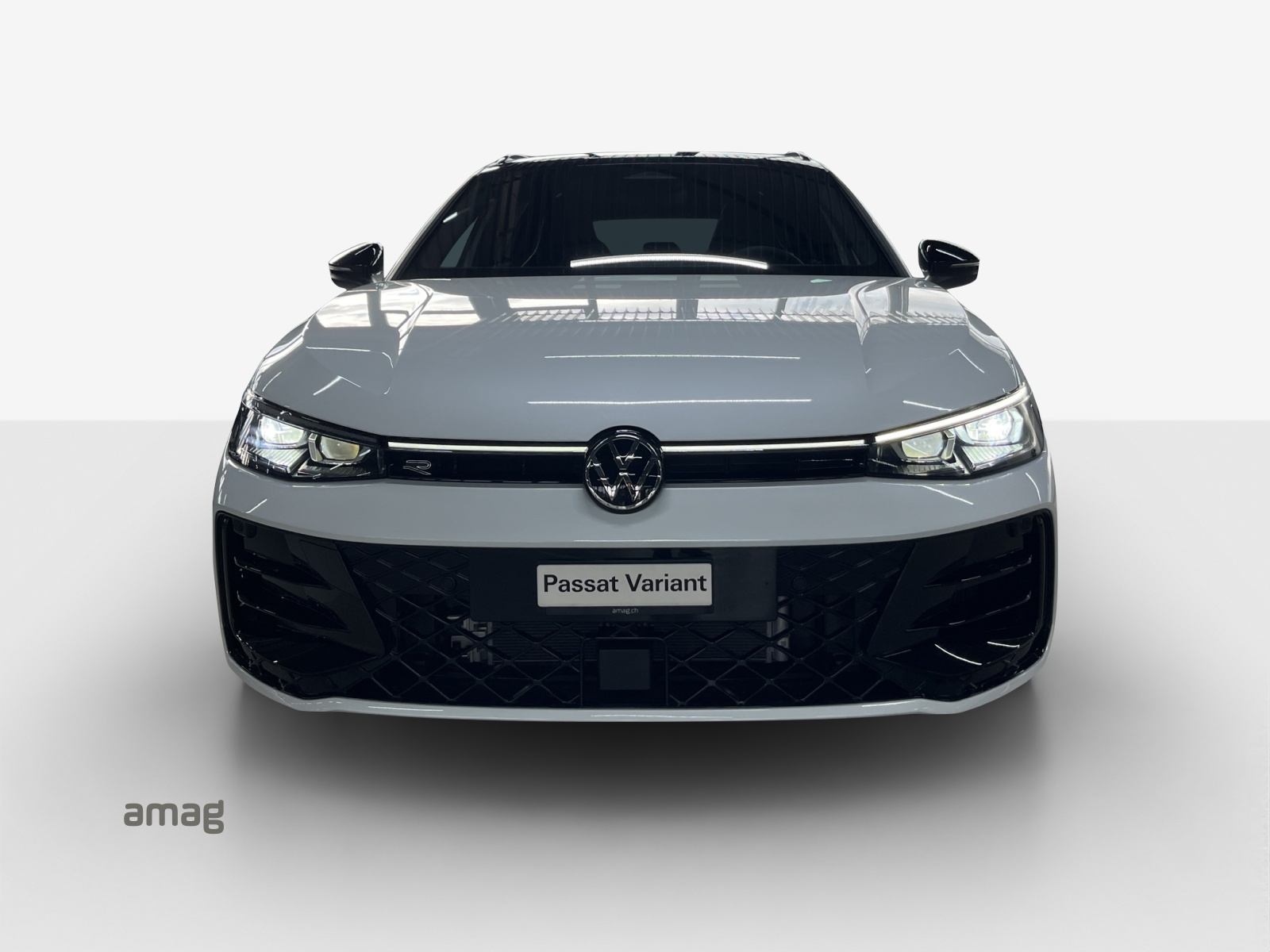VW Passat Variant 2.0 TSI evo4 R-Line 4 Motion DSG-image-6