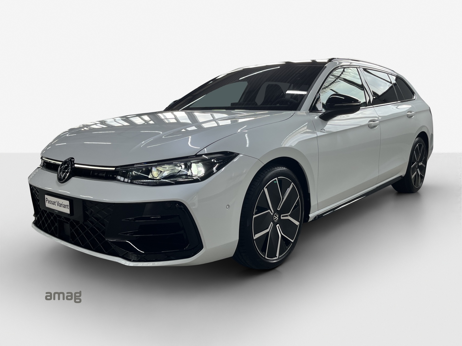 VW Passat Variant 2.0 TSI evo4 R-Line 4 Motion DSG-image-0