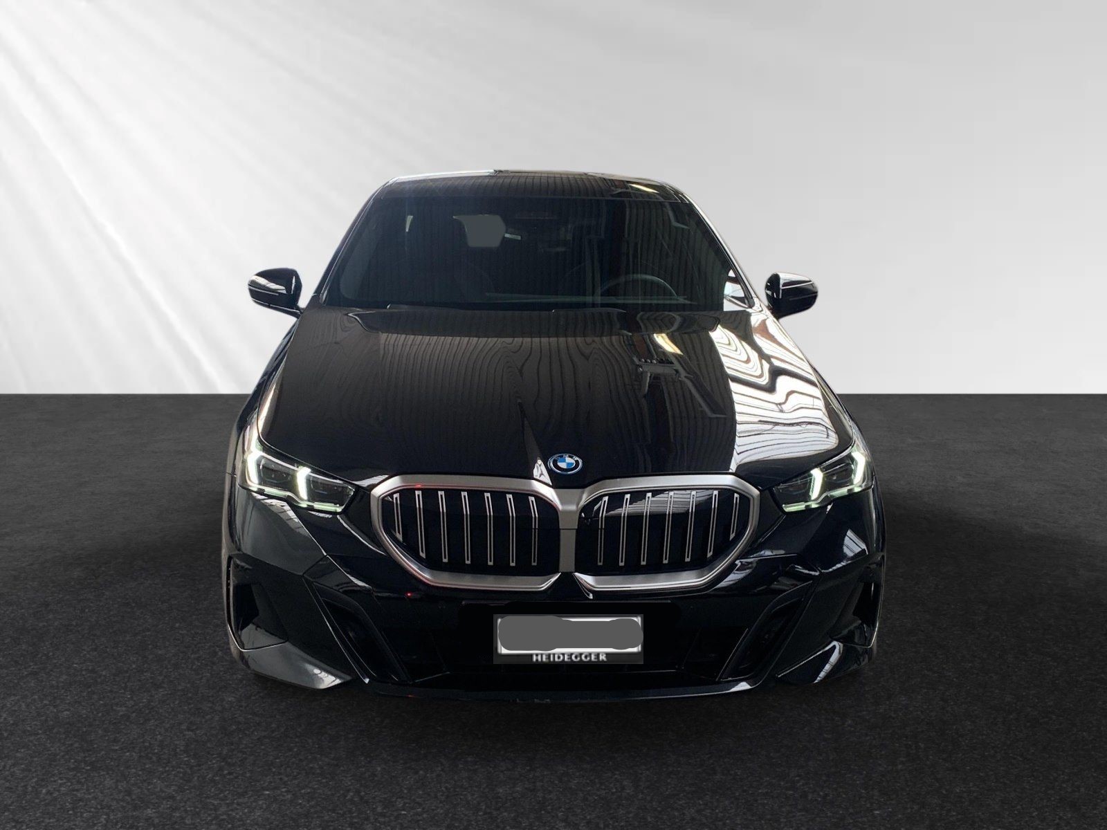 BMW 530e M Sport Steptronic-image-1