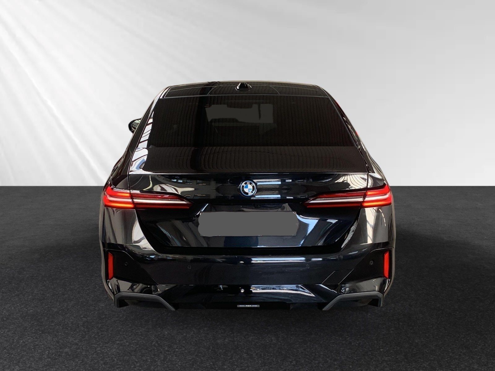 BMW 530e M Sport Steptronic-image-4