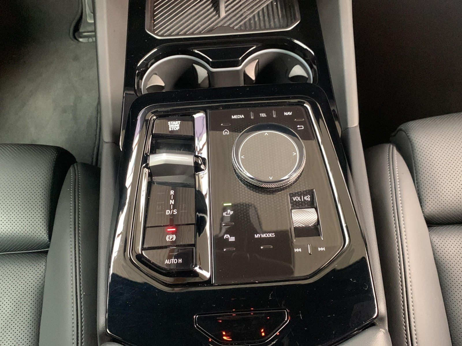 BMW 530e M Sport Steptronic-image-8