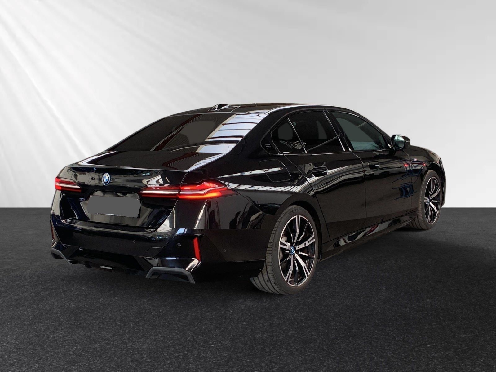 BMW 530e M Sport Steptronic-image-3