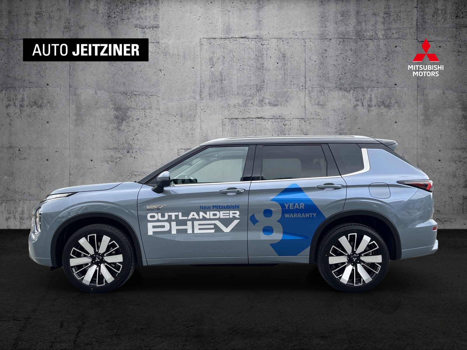 MITSUBISHI 2.4 PHEV Instyle 4x4-image-4
