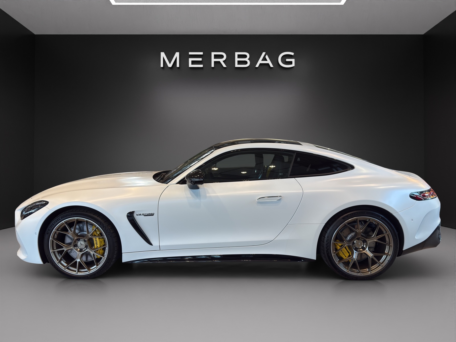 MERCEDES-BENZ AMG GT 63 4Matic+ Executive Edition-image-1
