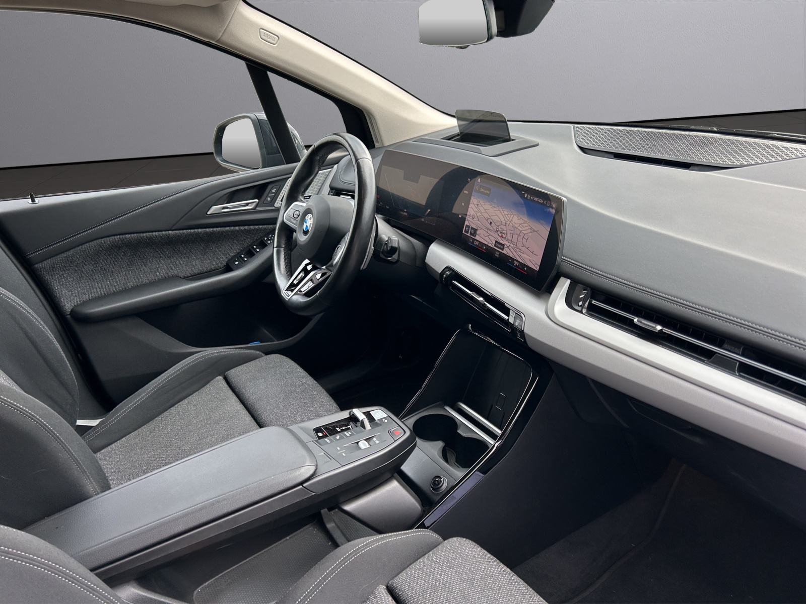 BMW 218d Active Tourer DKG-image-9