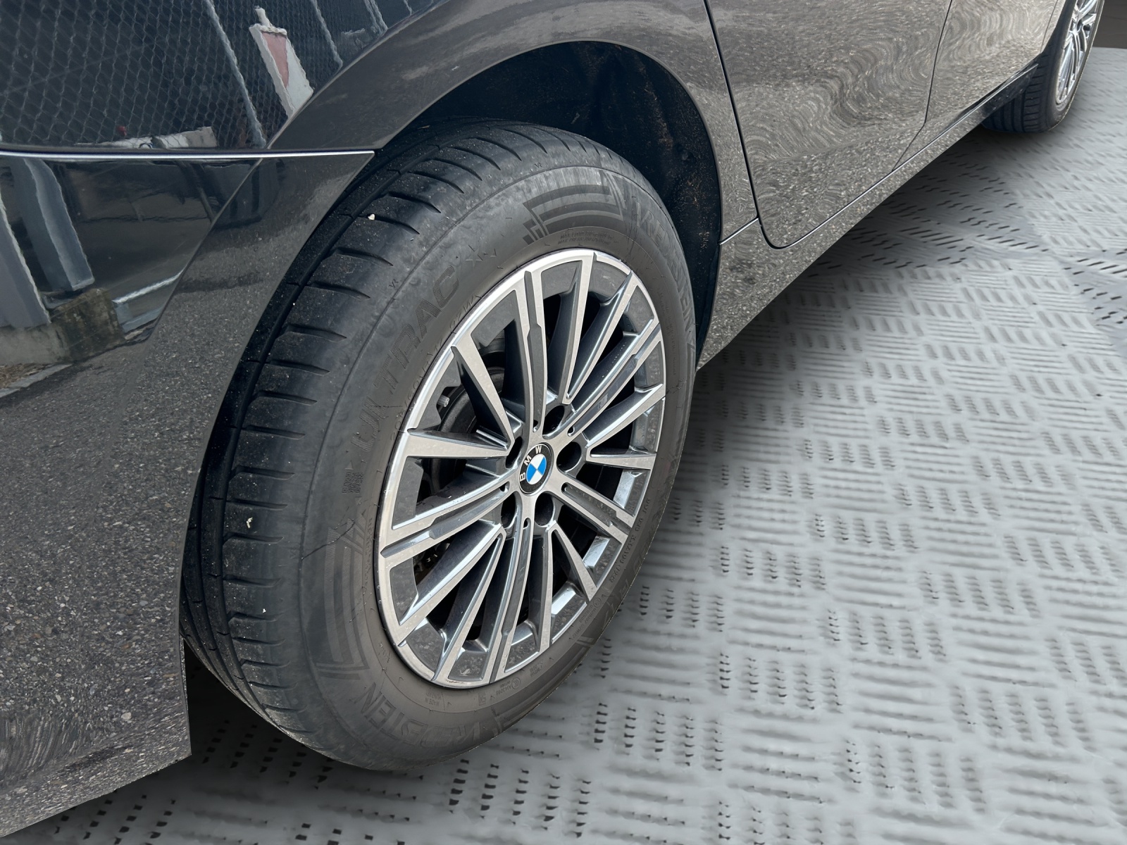 BMW 218d Active Tourer DKG-image-4