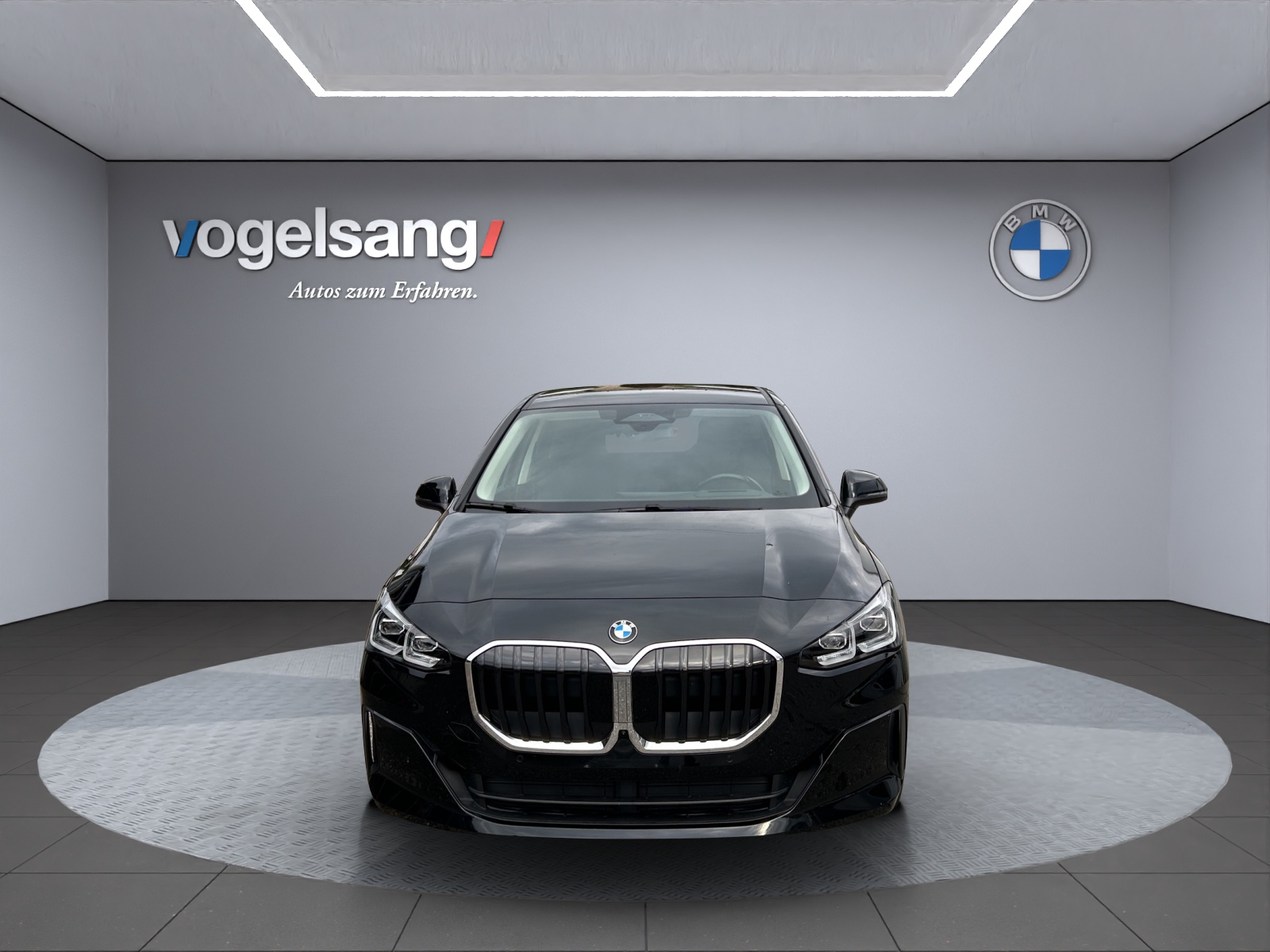 BMW 218d Active Tourer DKG-image-14