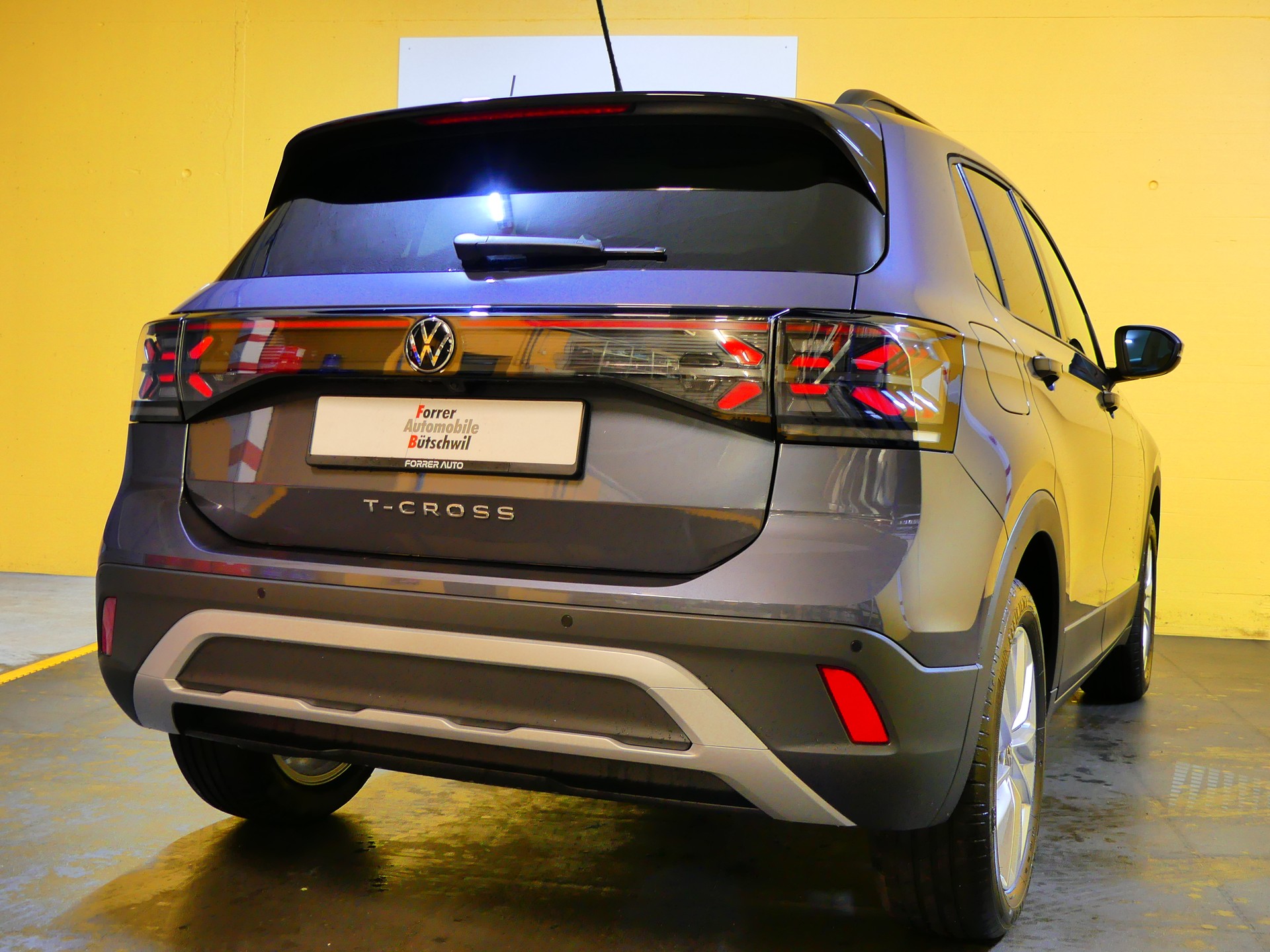 VW T-Cross 1.0 TSI EVO Life DSG-image-5