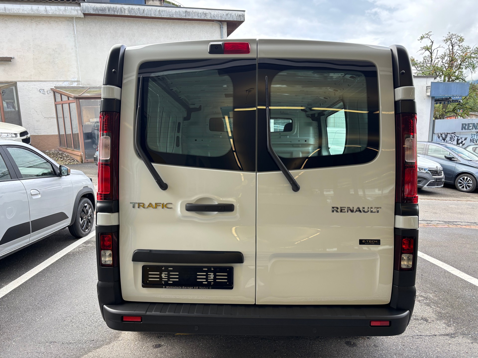 RENAULT Trafic EV52 22kW L1H1-image-7