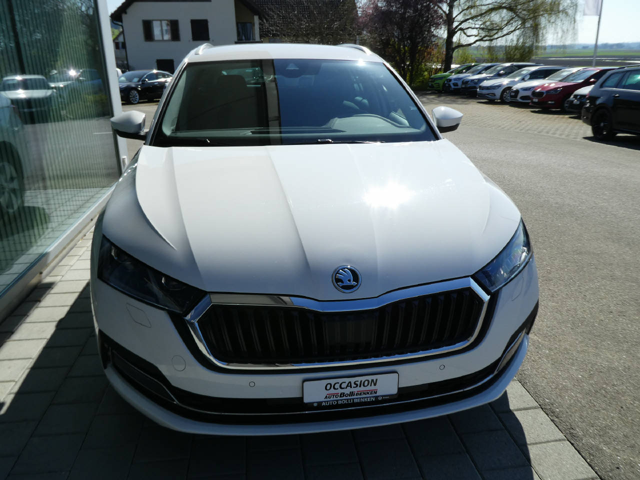 SKODA Octavia Combi 2.0 TDI 150 Style DSG-image-2