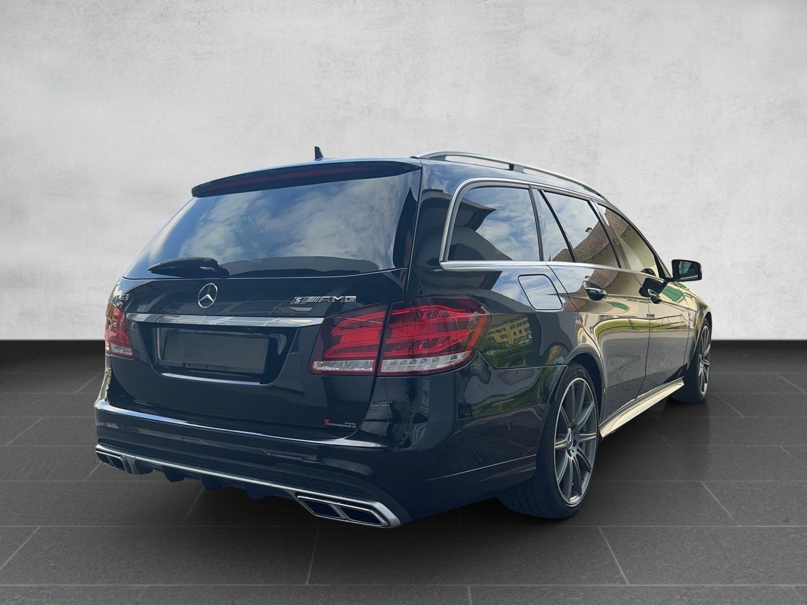MERCEDES-BENZ E 63 AMG S 4Matic Speedshift-image-3