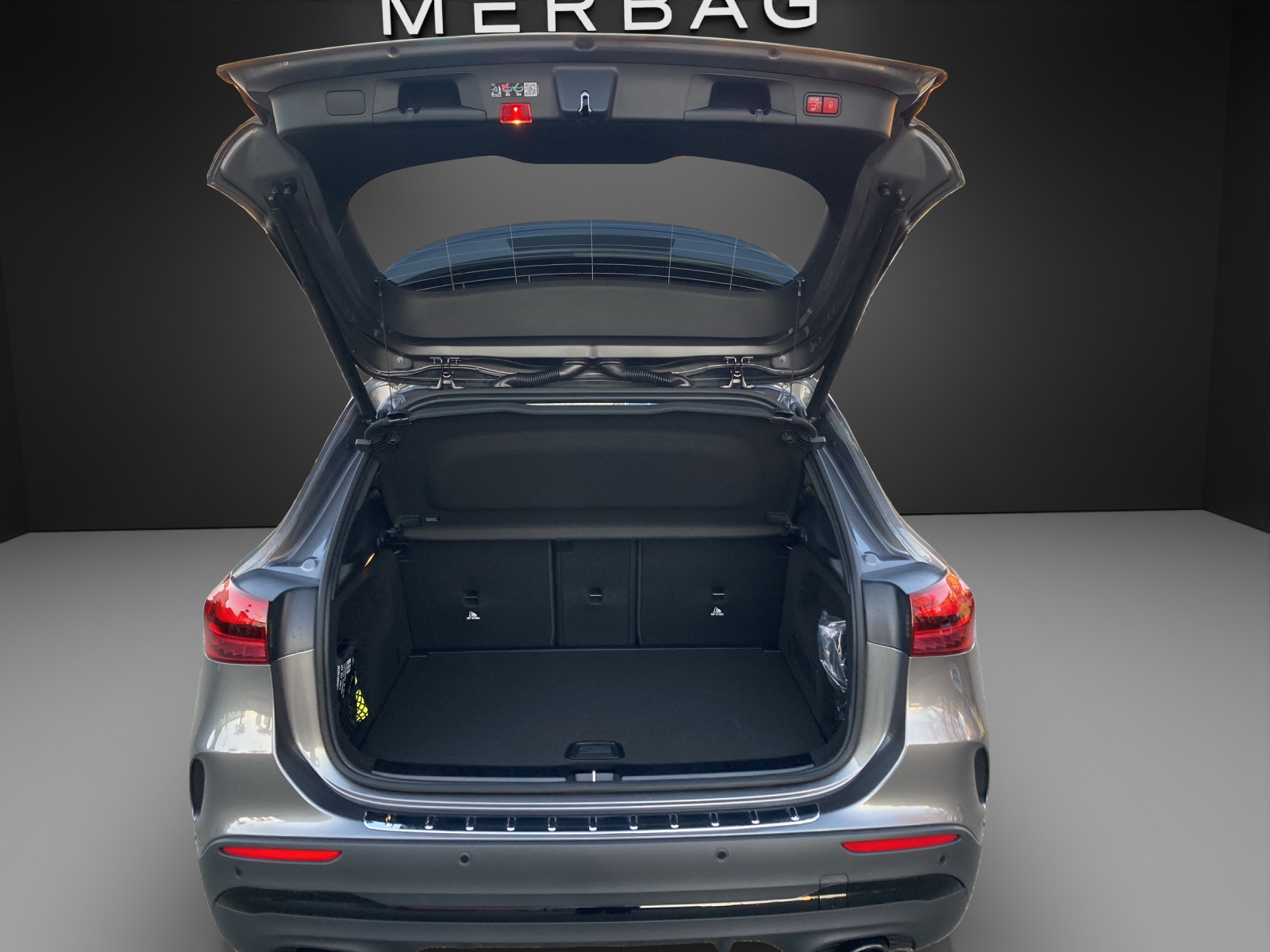 MERCEDES-BENZ GLA AMG 35 4Matic 8G-DCT-image-8