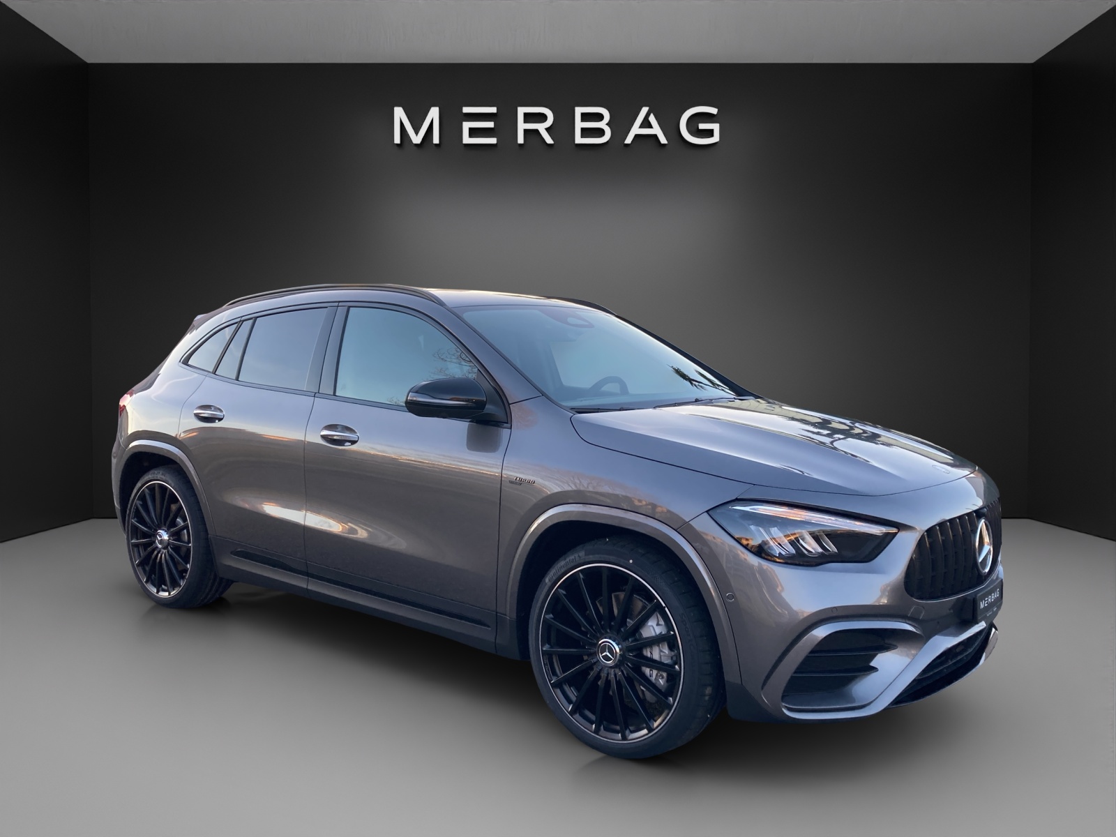 MERCEDES-BENZ GLA AMG 35 4Matic 8G-DCT-image-5