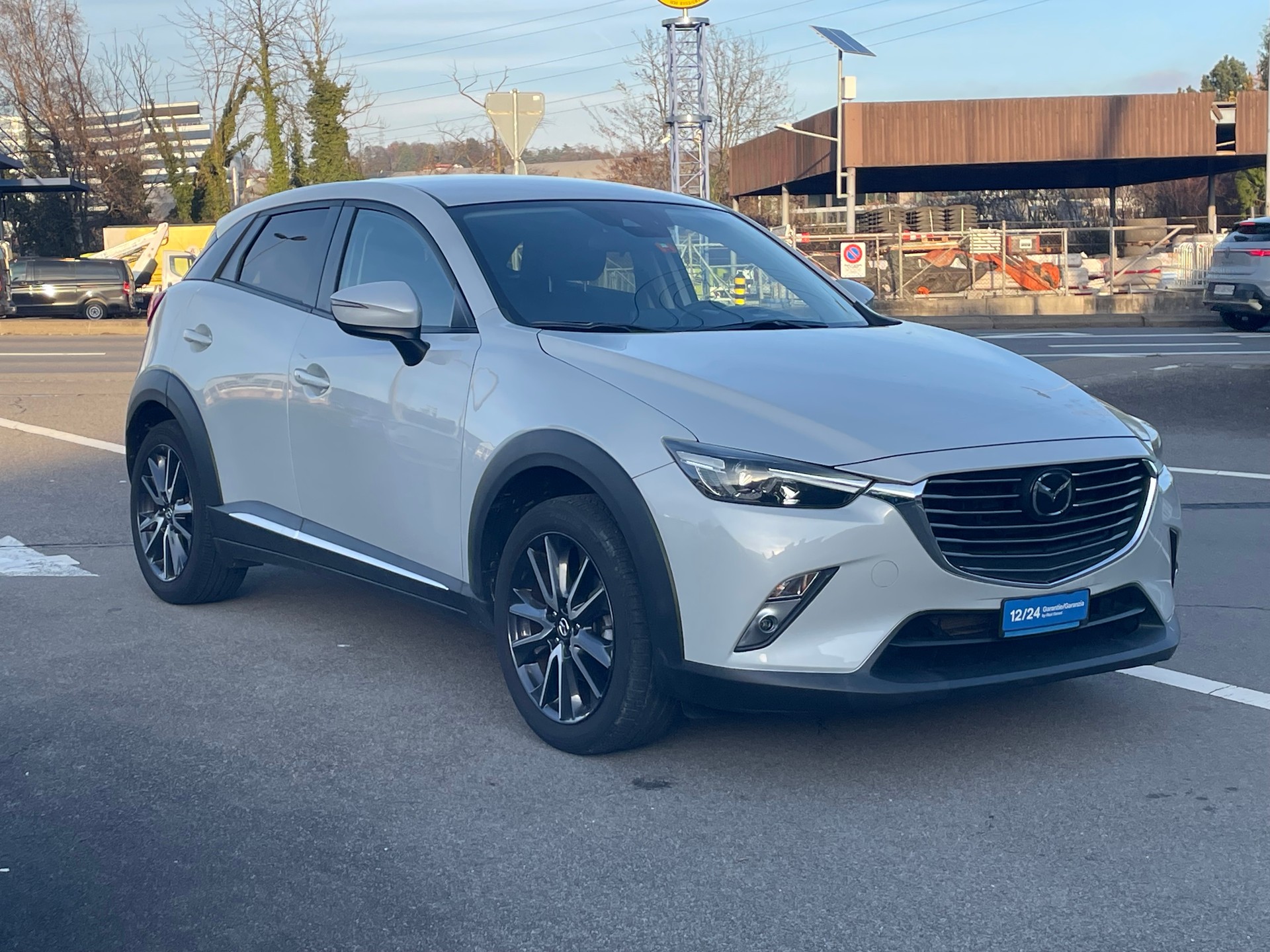 MAZDA CX-3 SKYACTIV-G 120 Revolution FWD-showroom-element-2