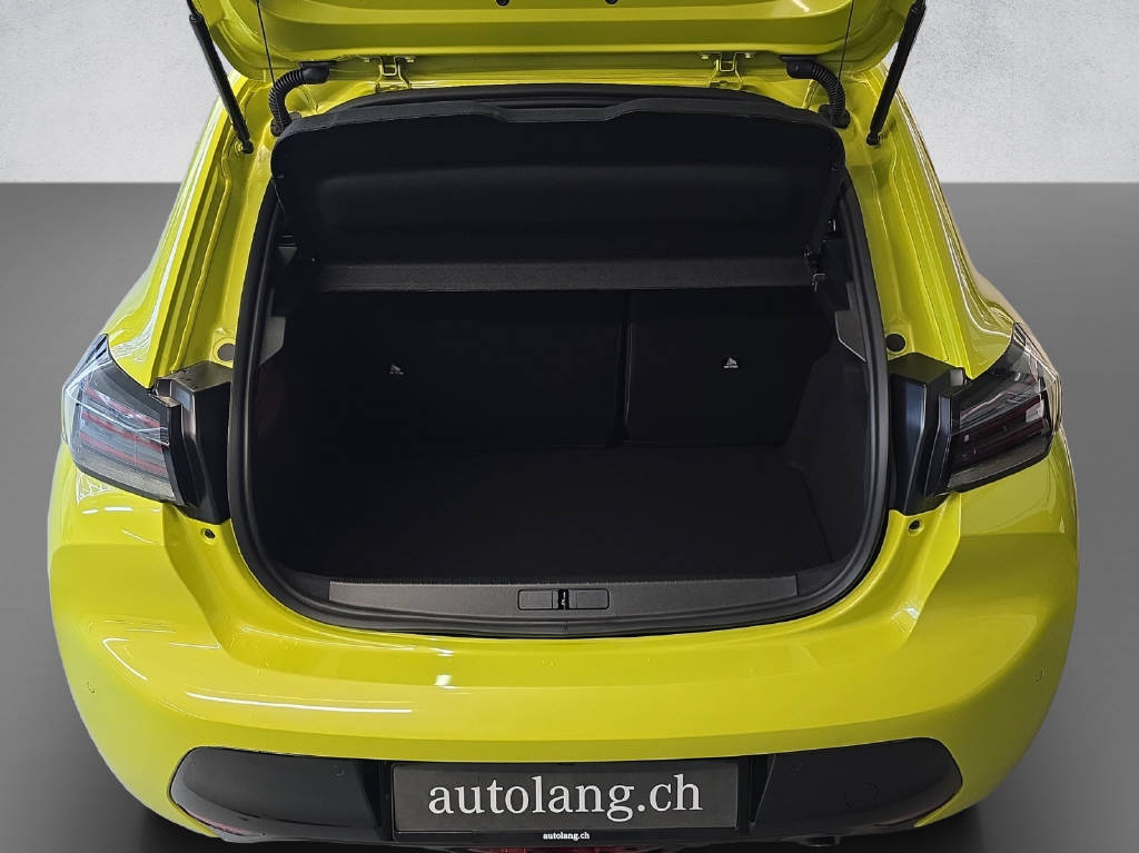 PEUGEOT 208 1.2 Hybrid Allure Premium-image-7