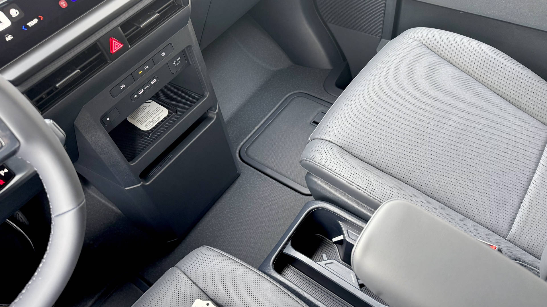 KIA PV5 Passenger 71.2 kWh Elite 5P-image-6