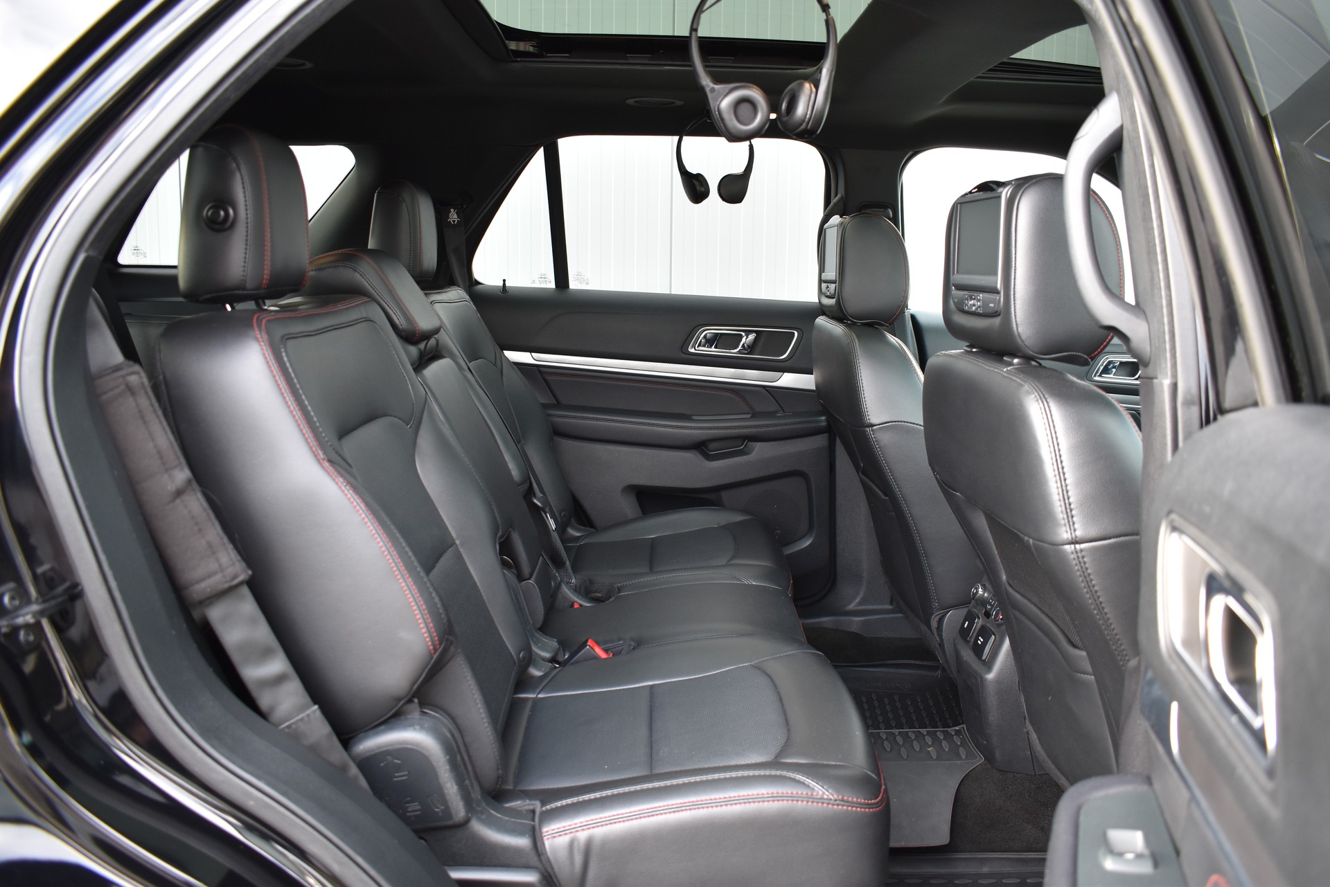 FORD Explorer 3.5L V6 EcoBoost 4WD-image-13