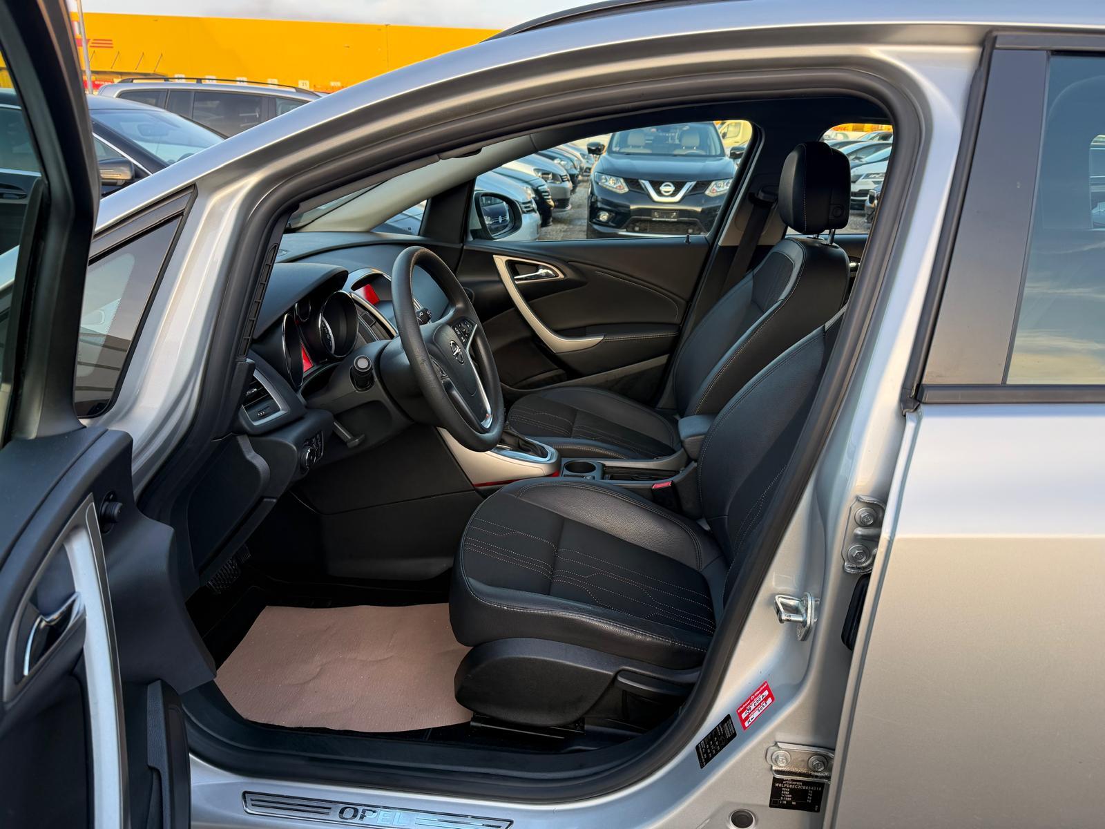 OPEL Astra Sports Tourer 1.4 T 140 ecoTEC-image-8