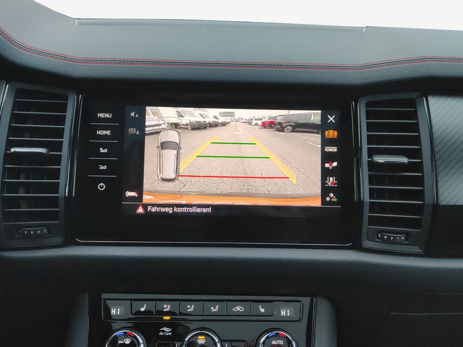 SKODA Kodiaq 2.0 TSI 4x4 RS-image-15