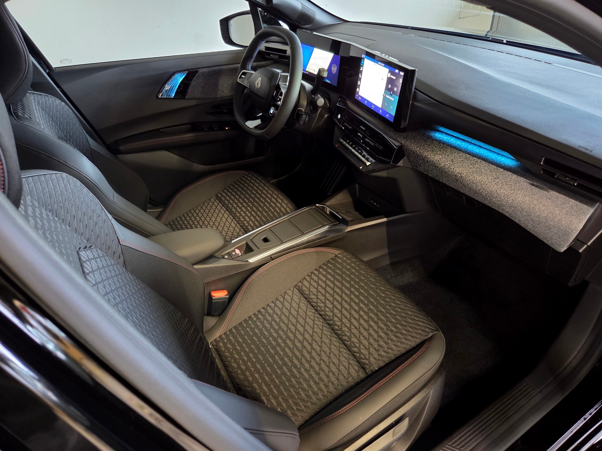 RENAULT CLIO E-TECH FULL HYBRID techno full hybrid E-Tech 160-image-15