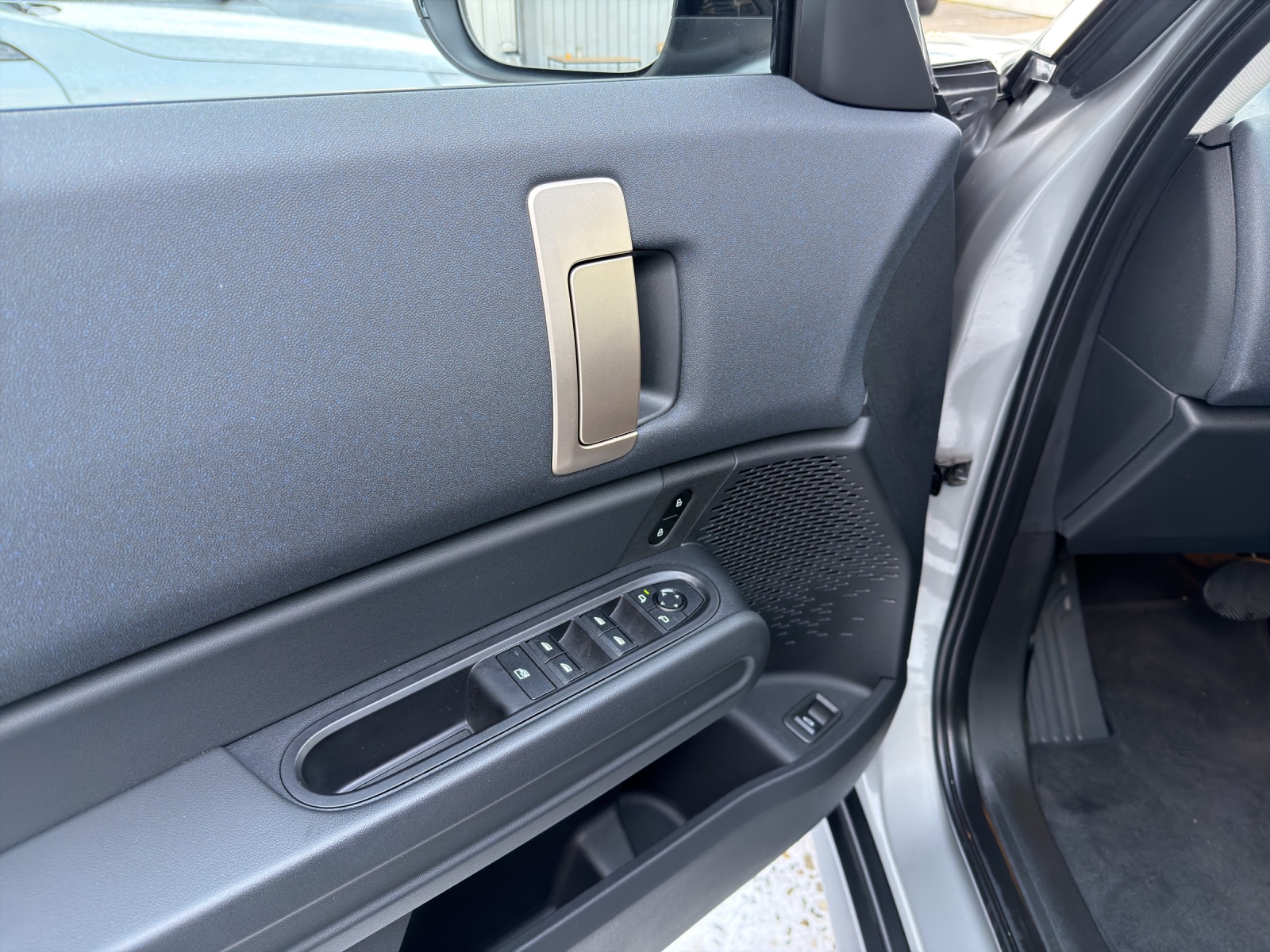 MINI Countryman C-image-19