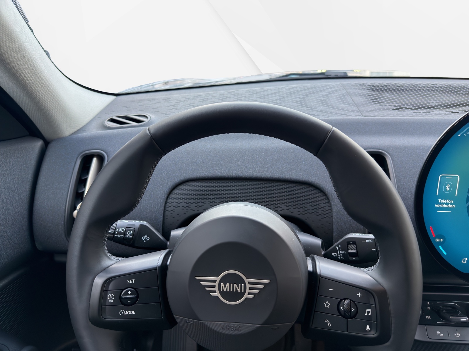 MINI Countryman C-image-14