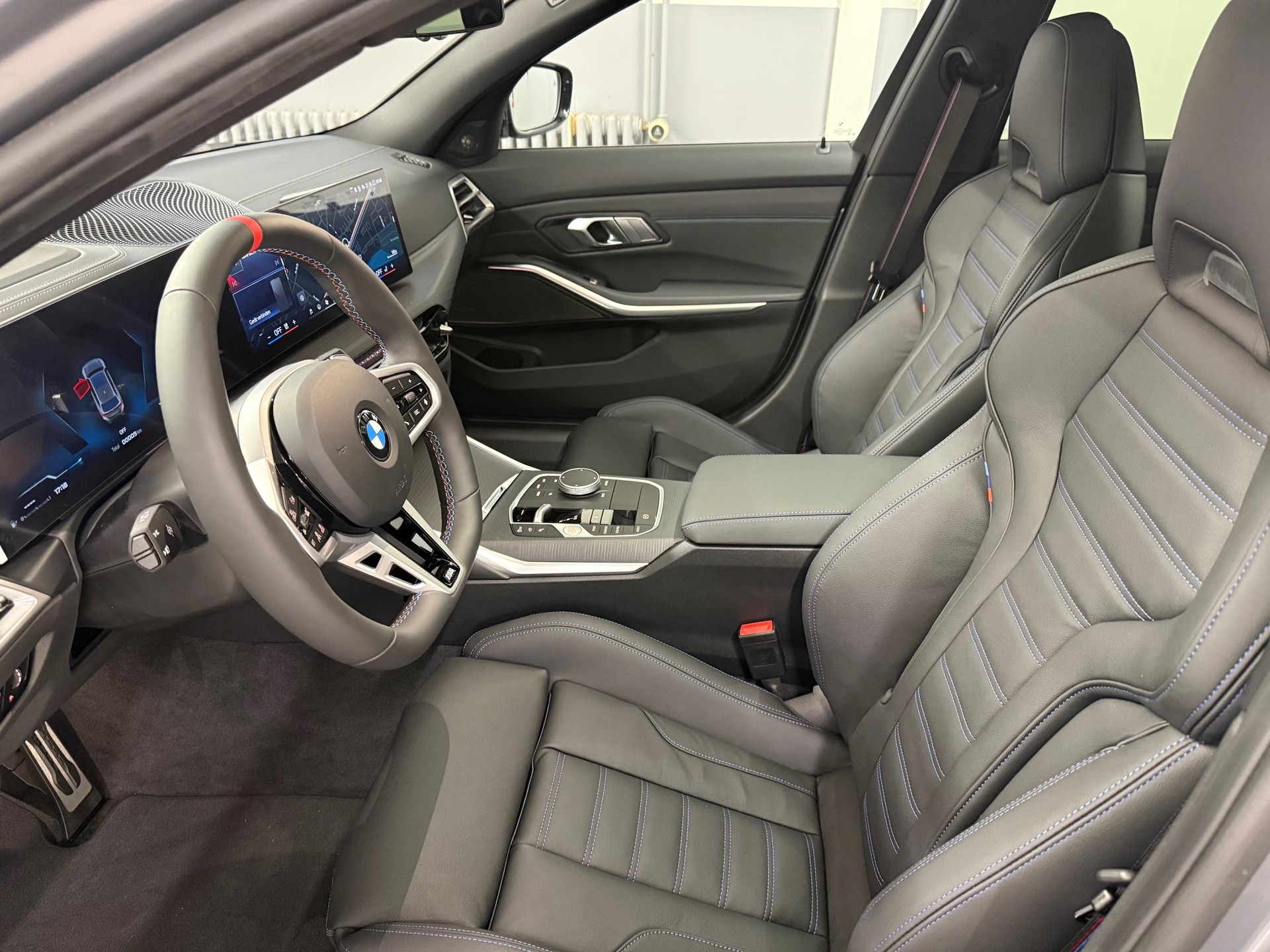 BMW M340d xDrive Touring-image-7