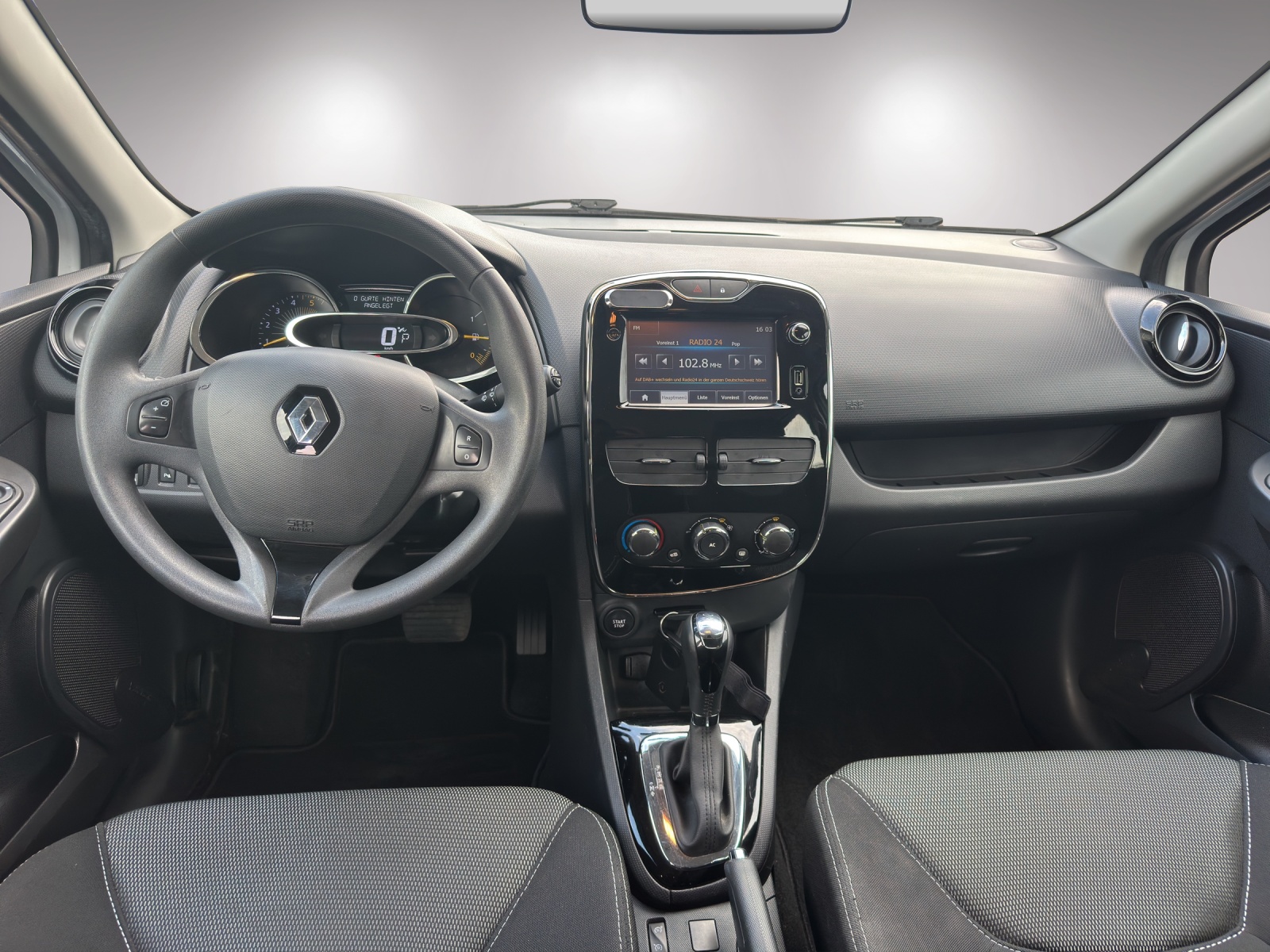 RENAULT Clio Grandtour 1.5 dCi Expression EDC-image-8