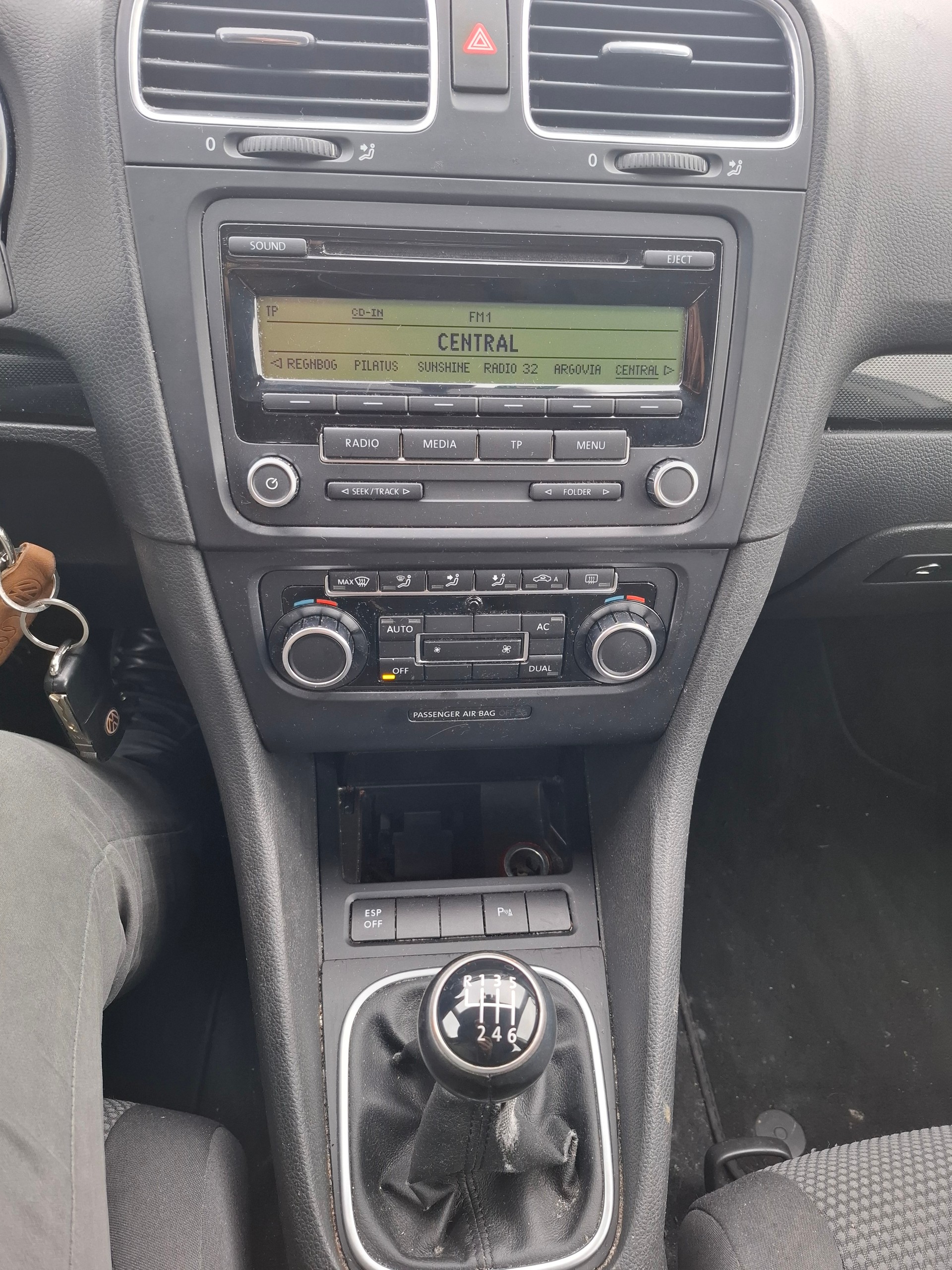 VW Golf Variant 1.4 TSI Trendline-image-11