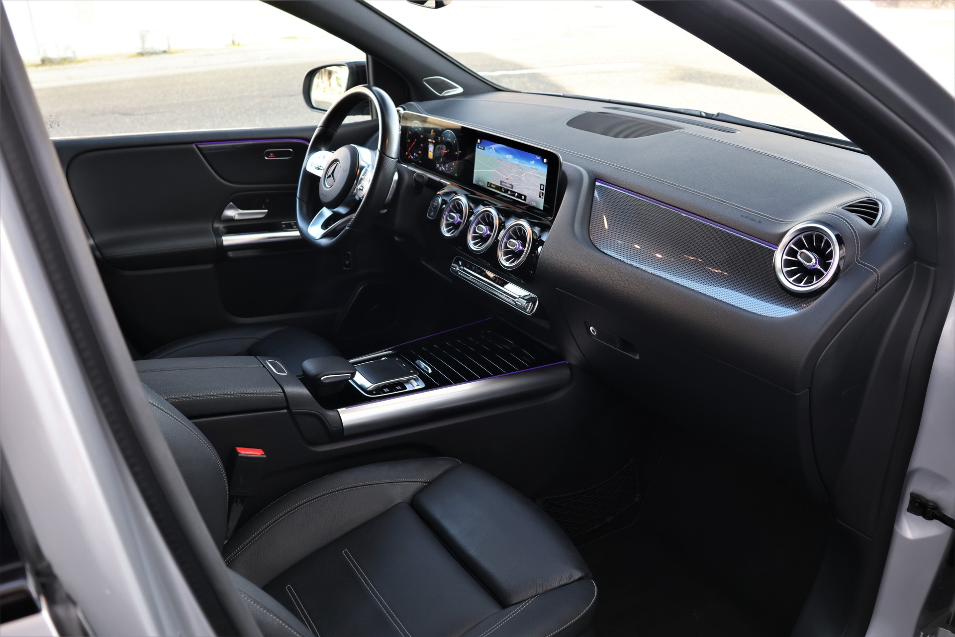 MERCEDES-BENZ B 220 d AMG Line 8G-DCT (CH)-image-18