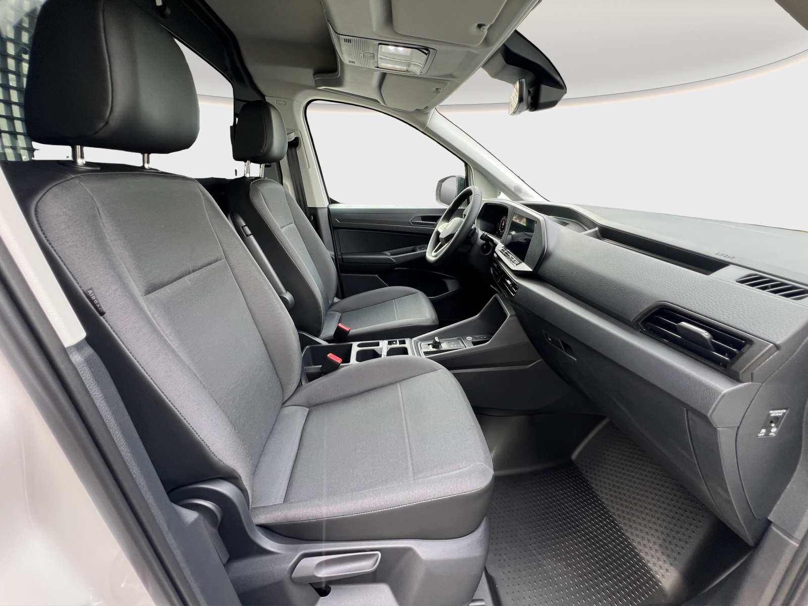 VW Caddy Cargo 1.5 TSI Entry DSG-image-9