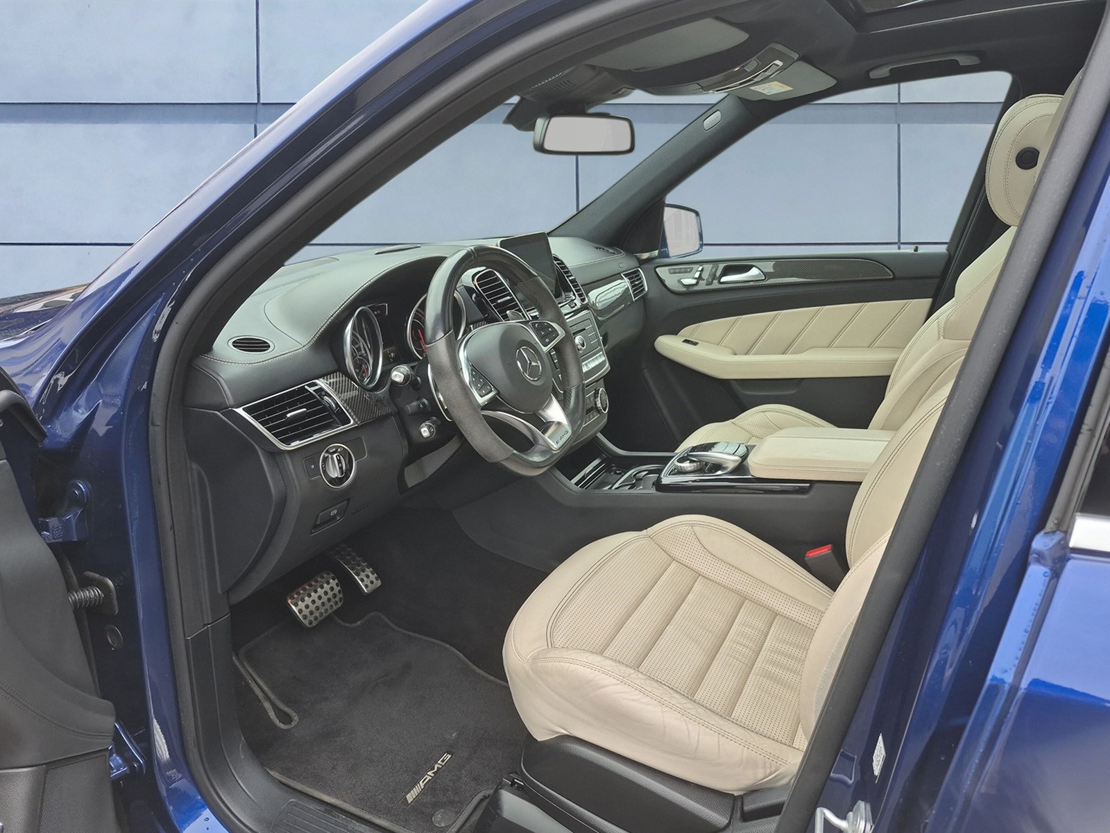 MERCEDES-BENZ GLE 63 V8 S AMG-image-9