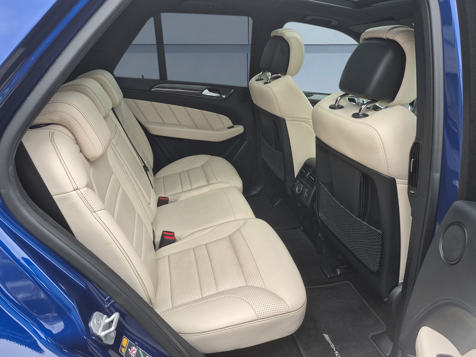 MERCEDES-BENZ GLE 63 V8 S AMG-image-13