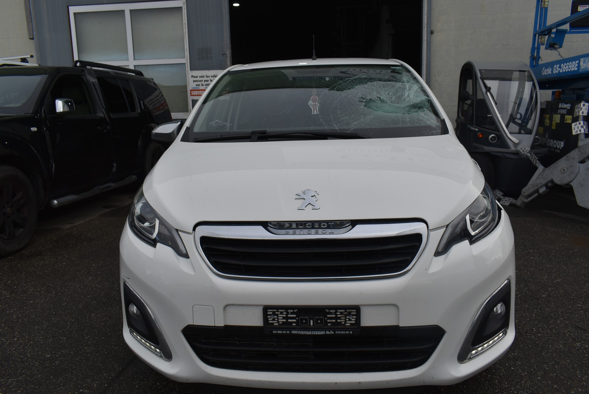 PEUGEOT 108 e-1.0 VTi Stop&Start Active Top-image-2