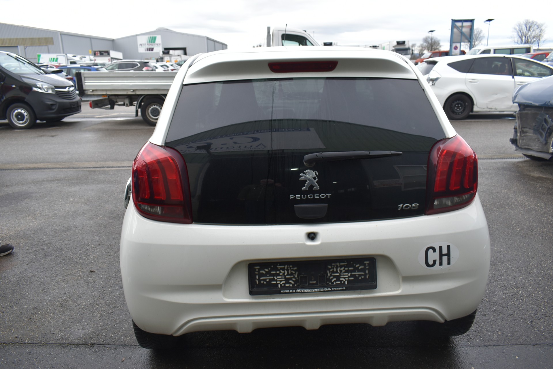 PEUGEOT 108 e-1.0 VTi Stop&Start Active Top-image-8