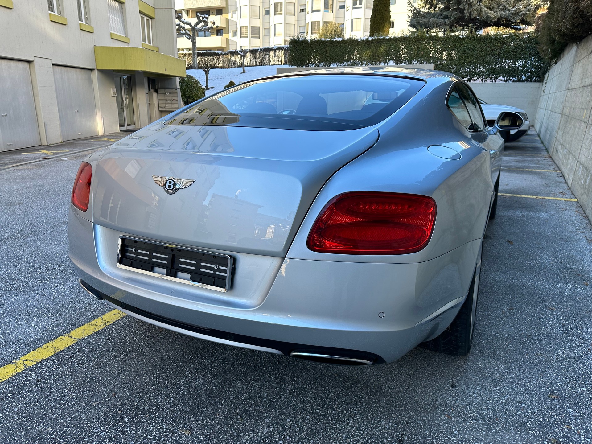 BENTLEY Continental GT 6.0 W12-image-5